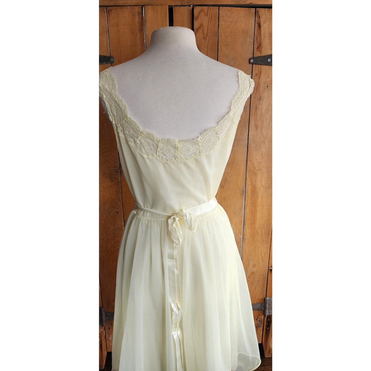 Vintage 50s Yellow Slip Dress 38 Nylon Lace Vanity Fair
