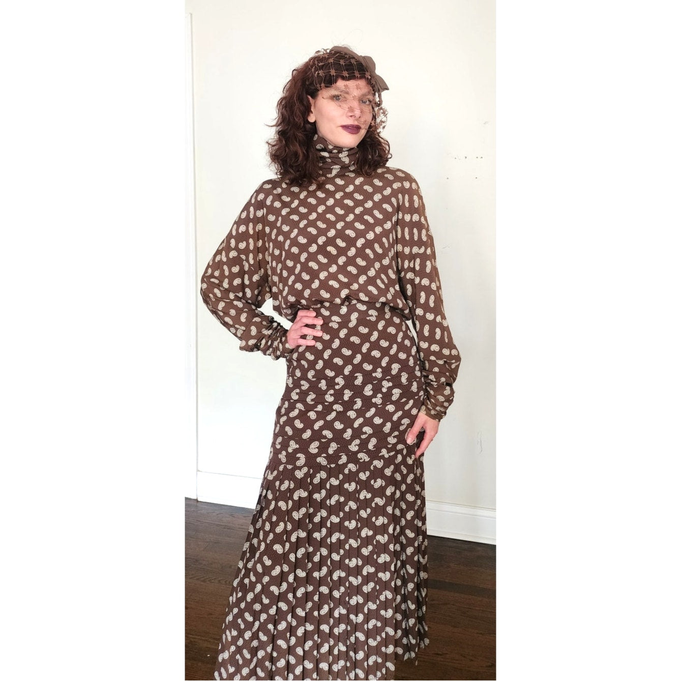 Vintage 1980s GENNY Blouse + Skirt Set Brown White Paisley Silkprint