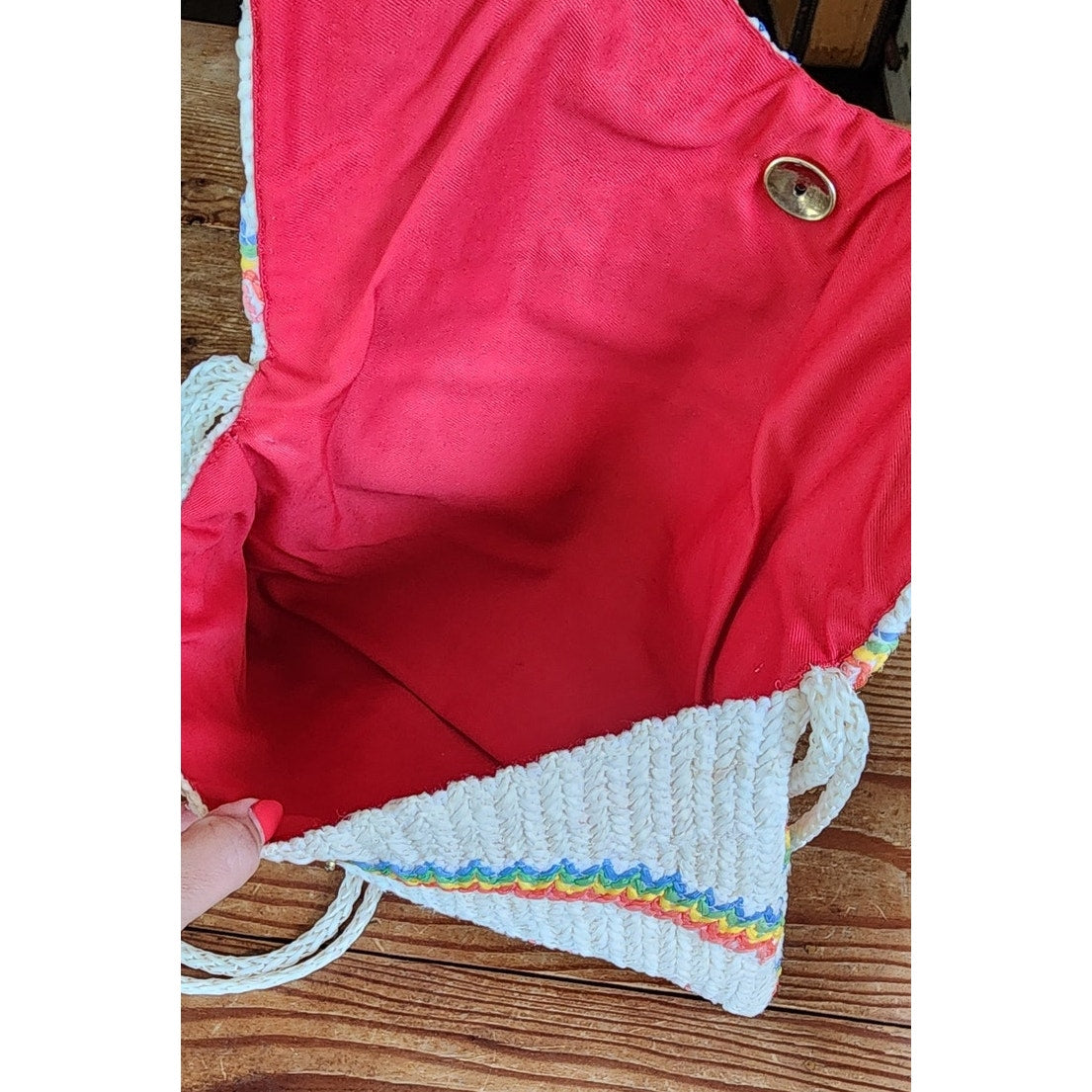 Vintage 70s Straw Shoulder Bag Rainbow Waves