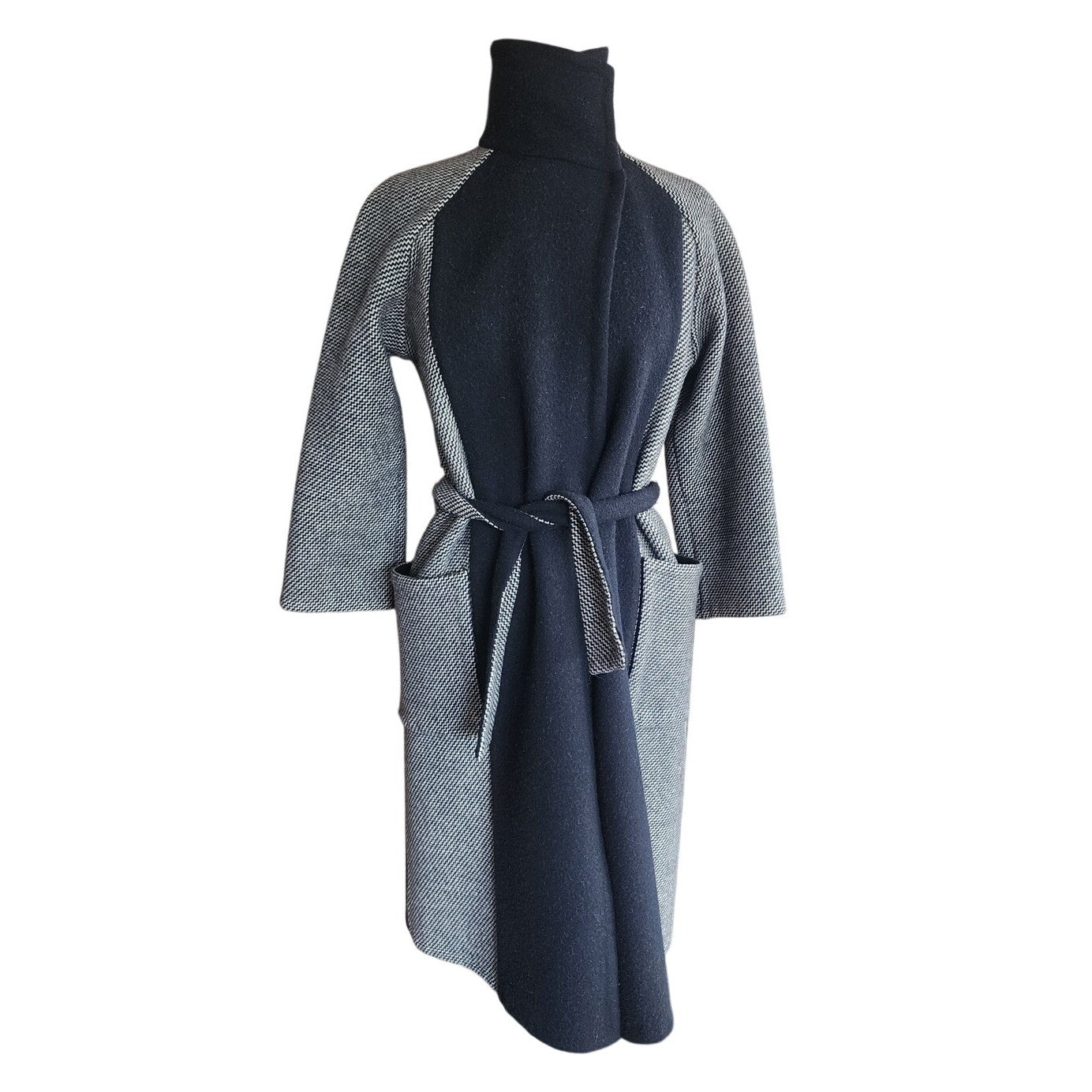 Vintage 90s Gray Wool Coat w/Sash Tie Belt Zigzag Pattern