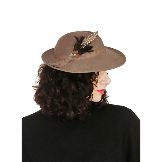 Vintage 70s Brown Wool Ladies Hat w/Feather Wide Brim