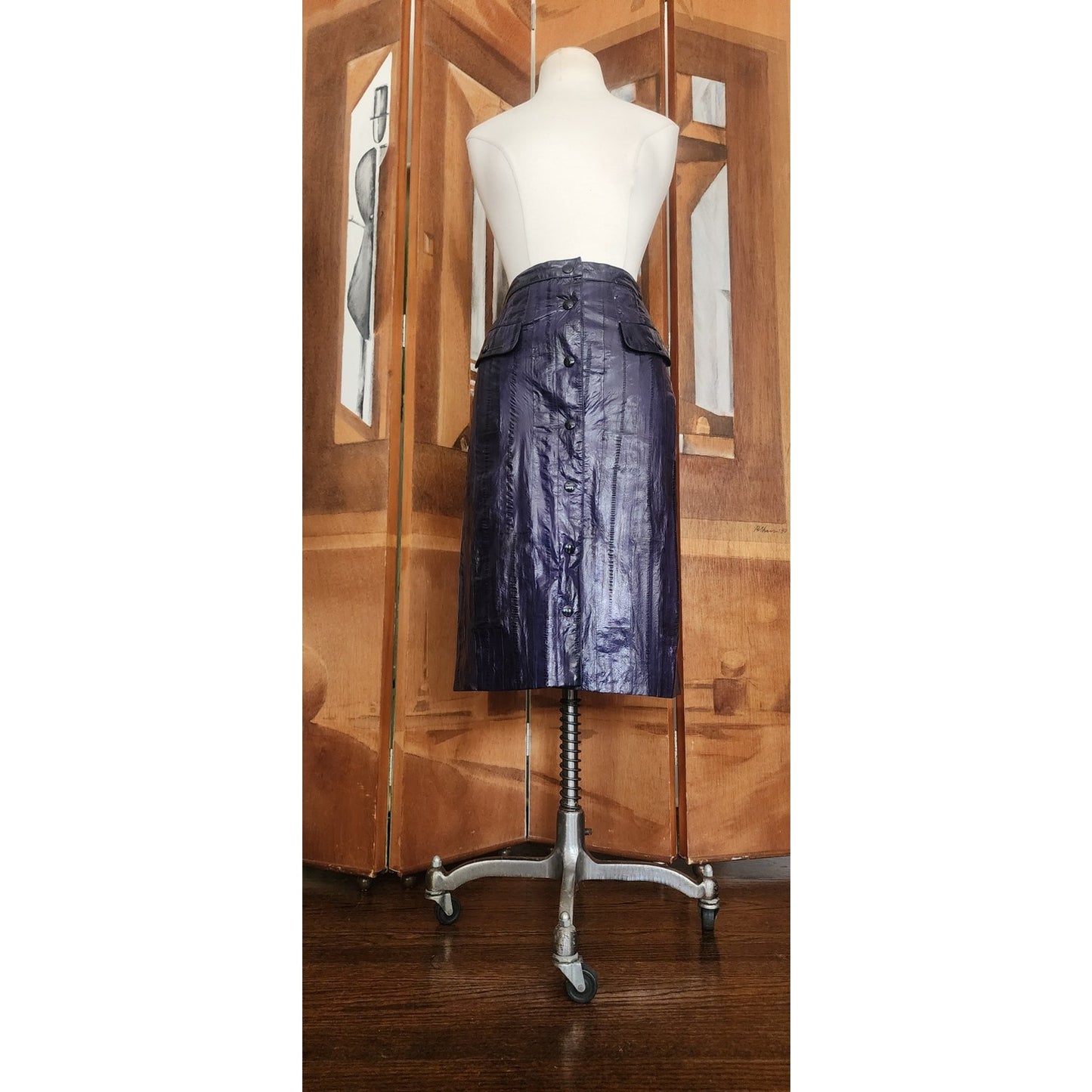 Vintage 1980s Krizia Pencil Skirt Purple Eel Skin Leather Snap Front Midi Small IT 40