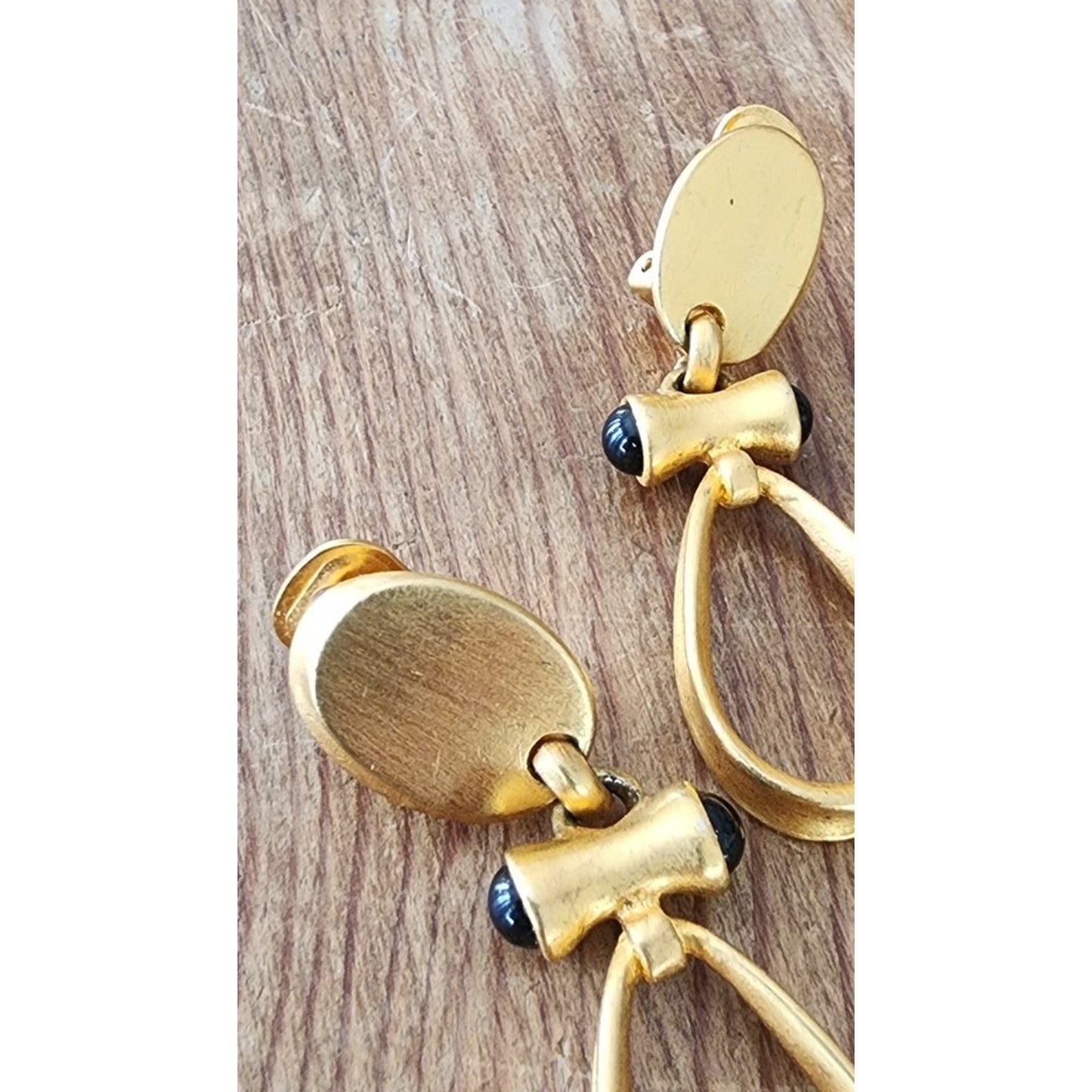 Vintage Gold and Black Teardrop Clip-On Earrings 80s 90s Etruscan Revival