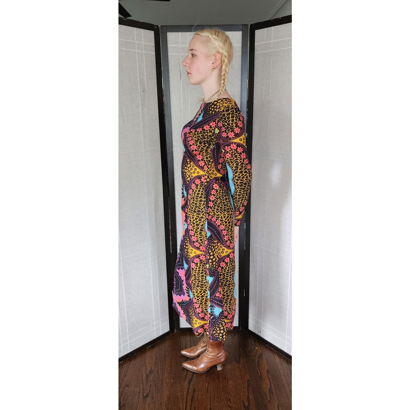 Vintage 70s Dress in Psychedelic Print