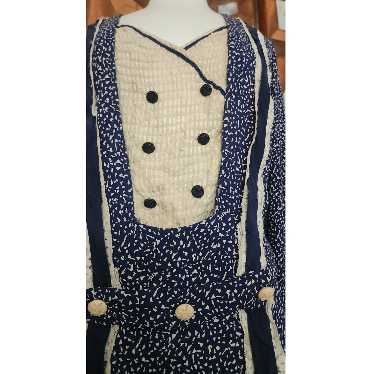 Vintage 1920s Day Dress Silk Print Navy Blue Polkadot Micro Dot Long Sleeves / S