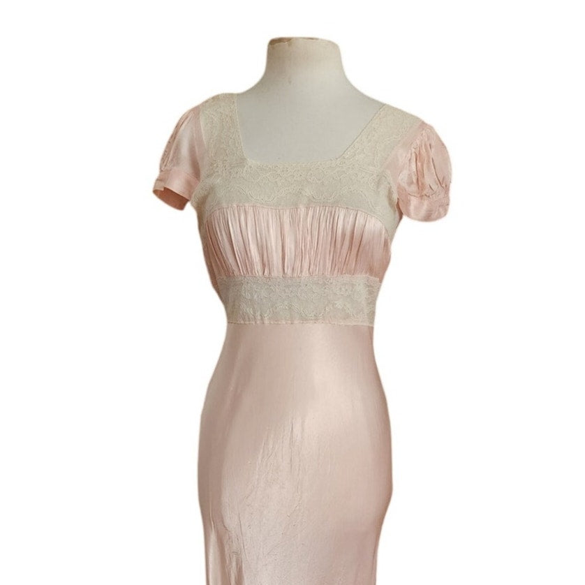 Vintage 30s Pale Pink Silk & Lace Bias Cut Nightgown Dress Long Slip Old Hollywood M
