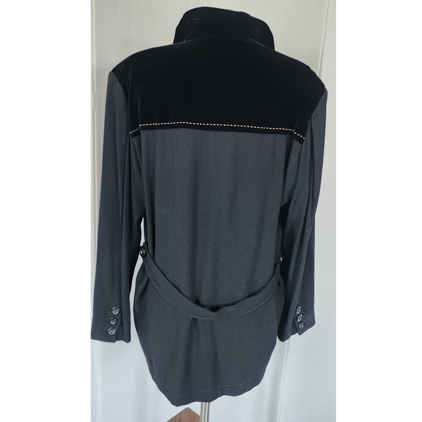 Vintage 40s Style  Black Jacket Velvet Blazer 90s Zelda