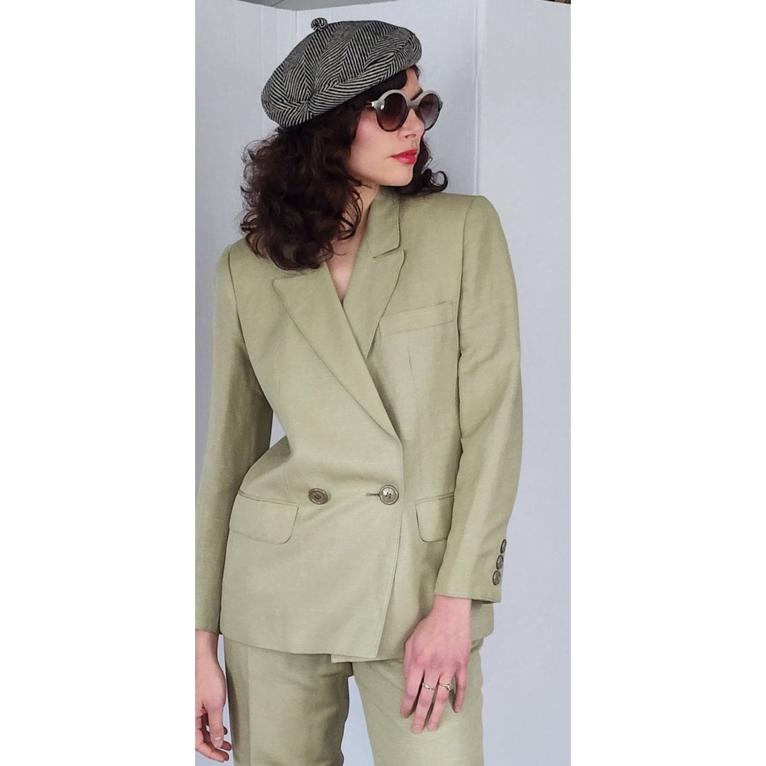 Vintage 80s Designer Pant Suit Pale Green Linen Collectible Gold Giorgio Sant Angelo