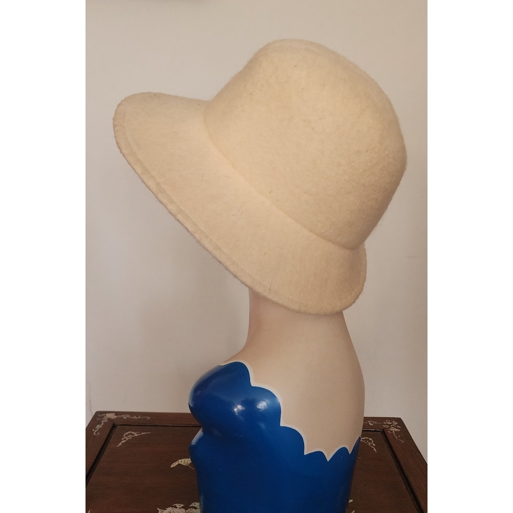 Vintage 1960s Mod Hat Cream Wool Soft Fedora Frank Olive