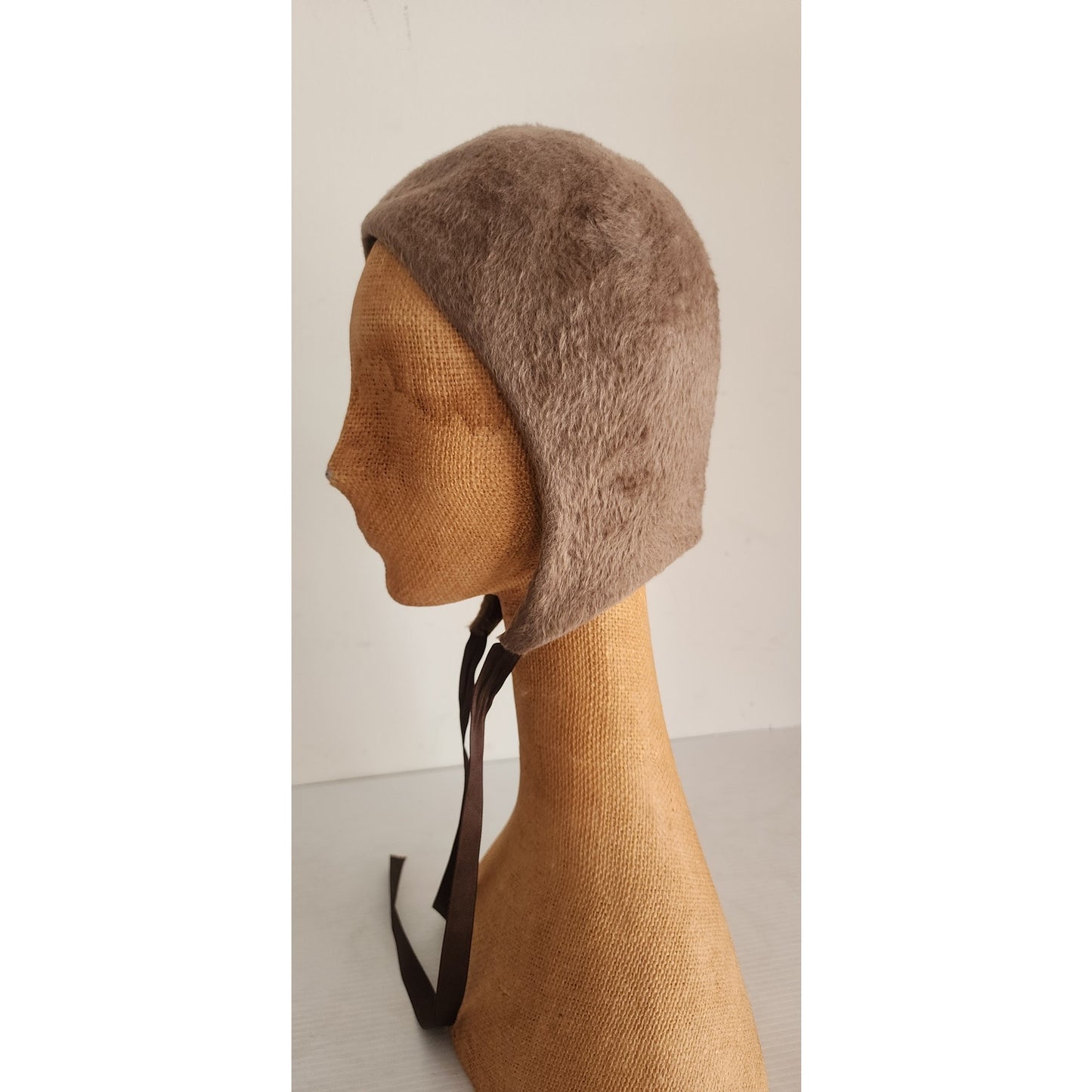 Vintage 60s Brown Bonnet Hat Mod Style Peck & Peck