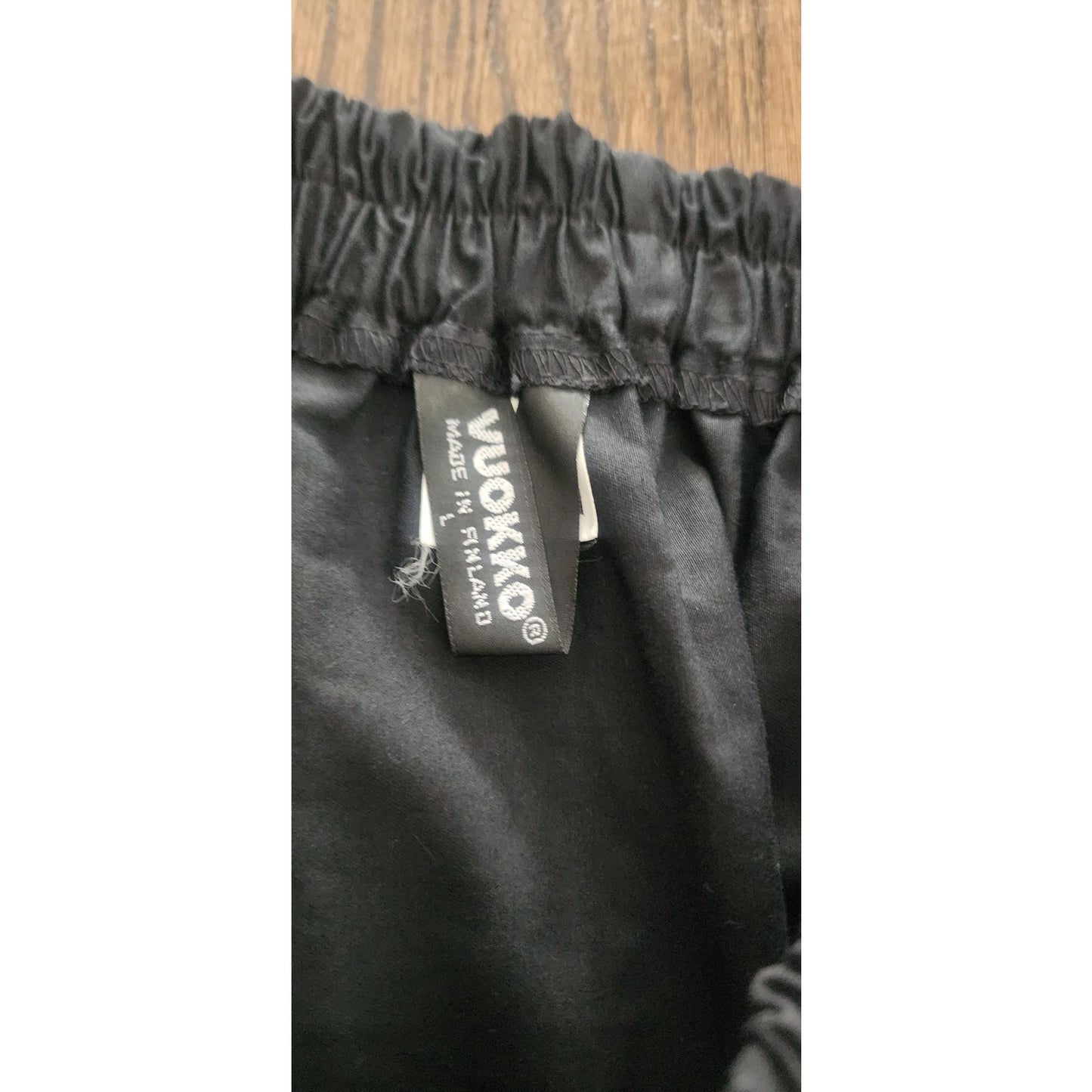 Vintage VUOKKO Finland Skirt Black Cotton Bubble Silhouette Elastic Hem Large Pockets