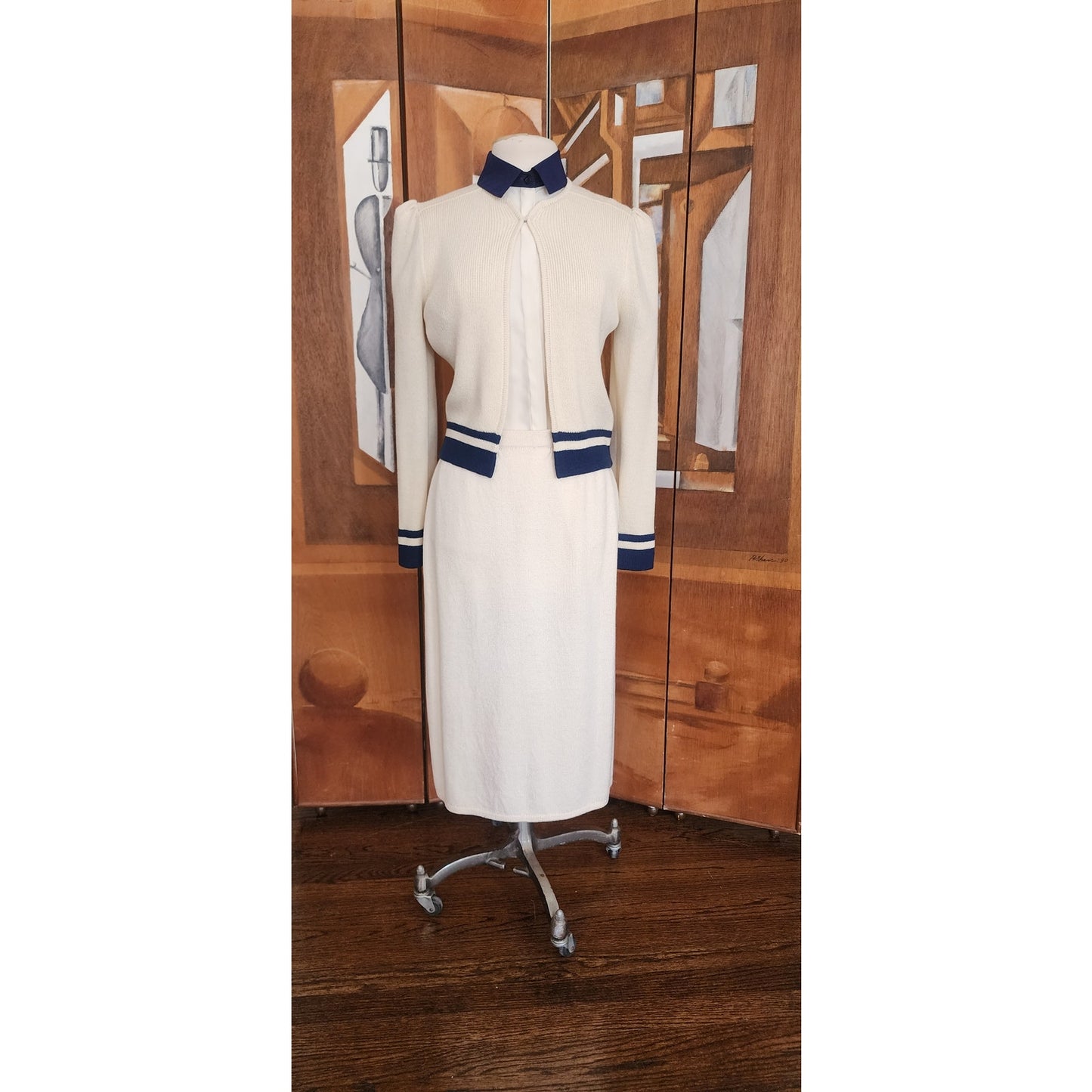 Vintage 1970s St John Suit Santana Knit Jacket Skirt Blouse Cream Navy 3 Piece