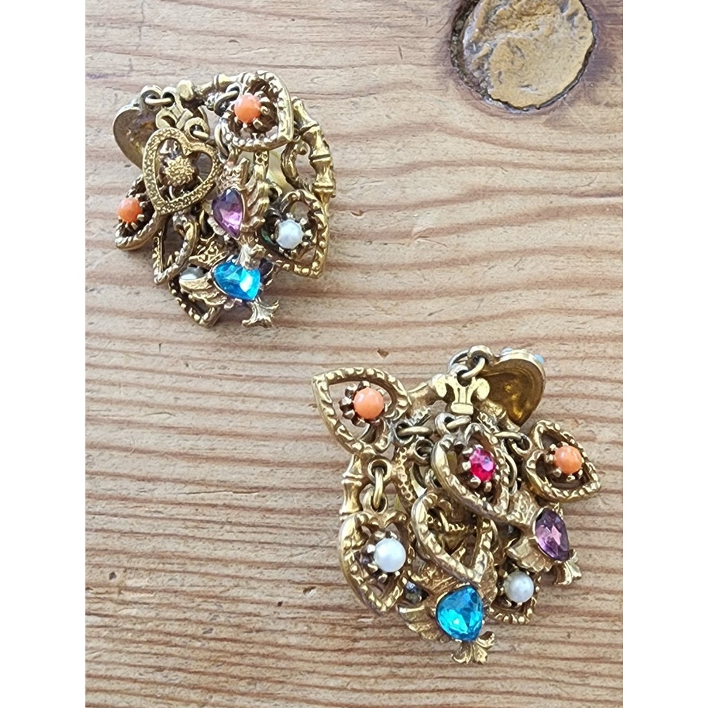 Vintage Charm Earrings Signed VA Goldtone