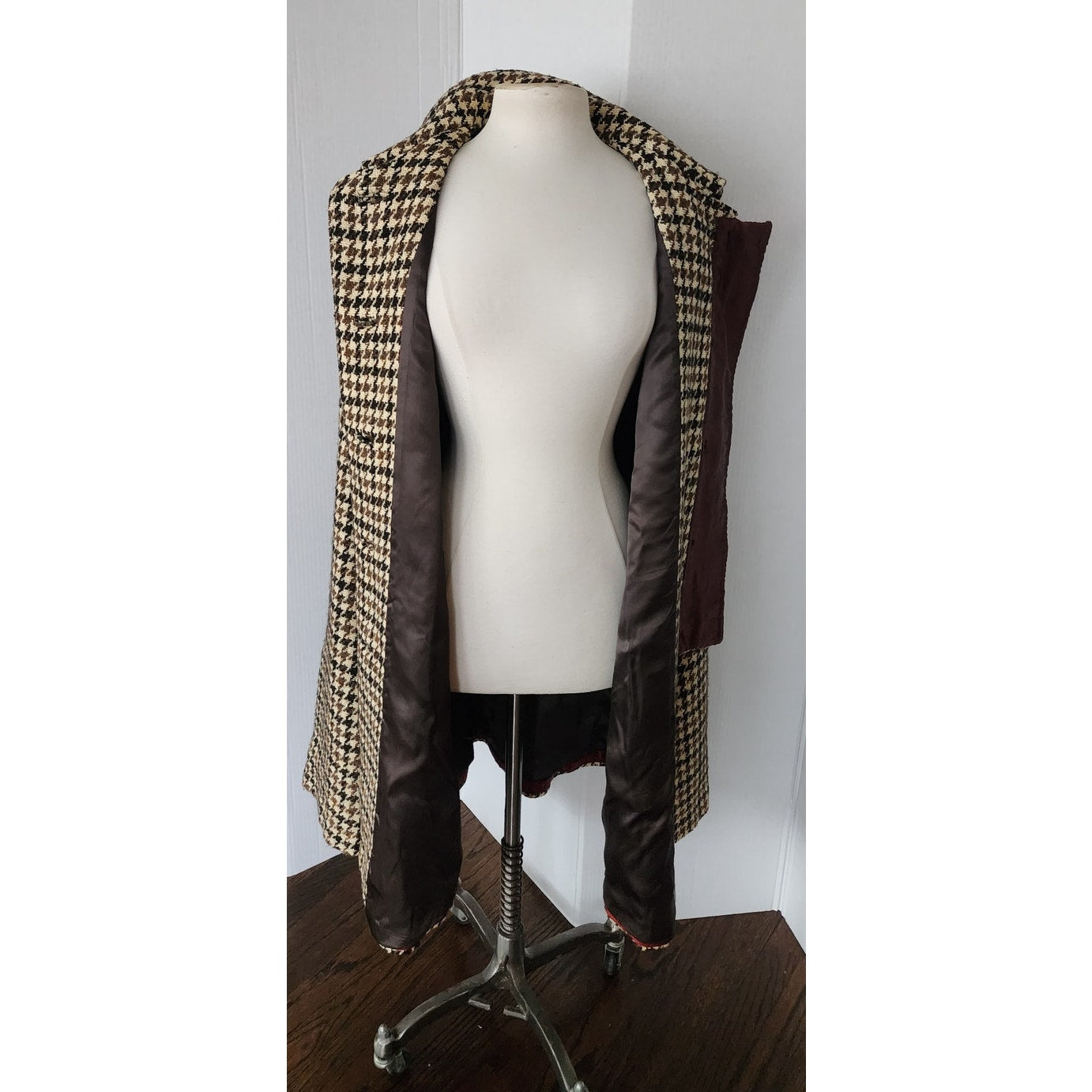 Vintage 60s Burberrys Cloak Cape Houndstooth Wool