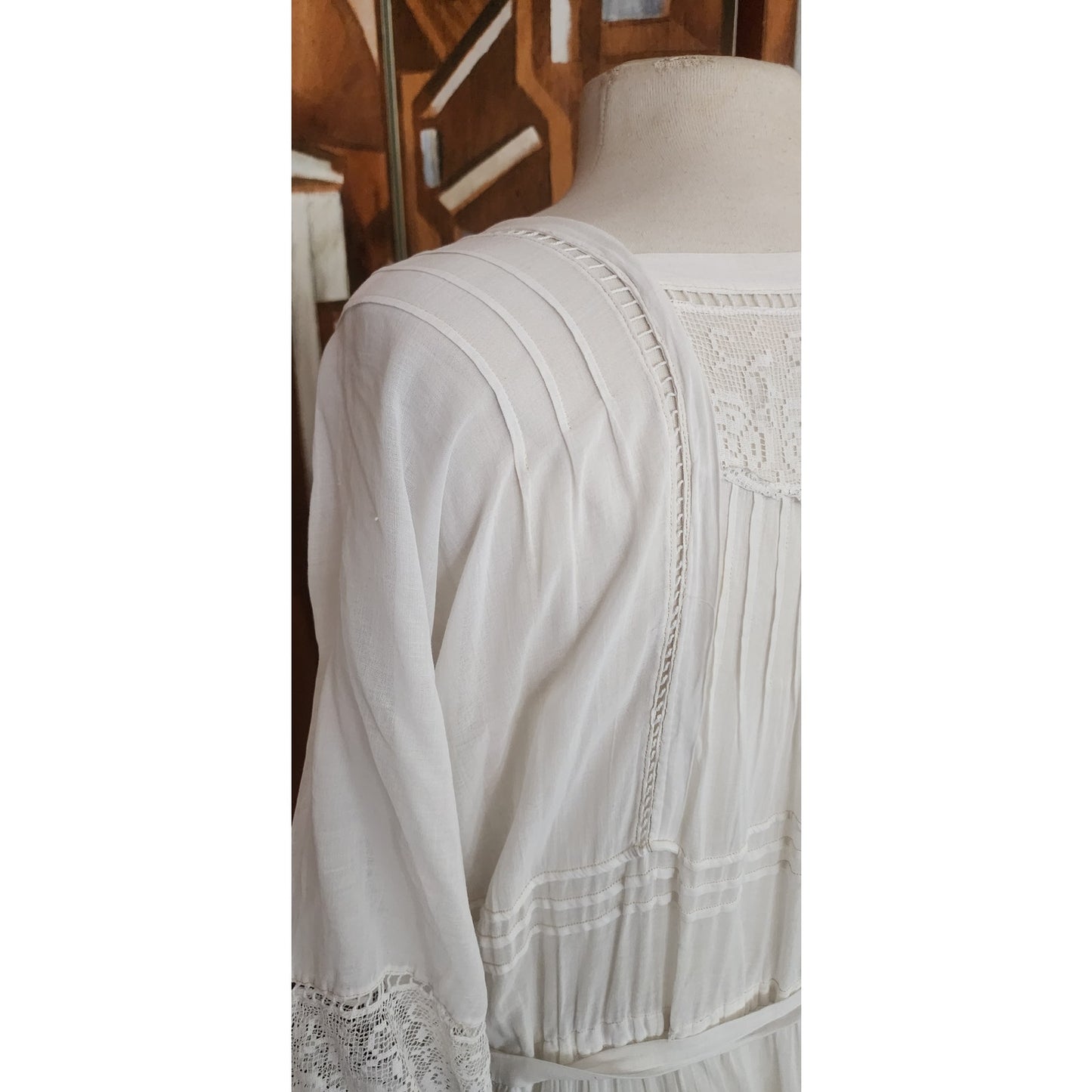 Antique 1910s White Lingerie Tea Dress Lawn Gown Crochet Lace Embroidery Drop Waist L