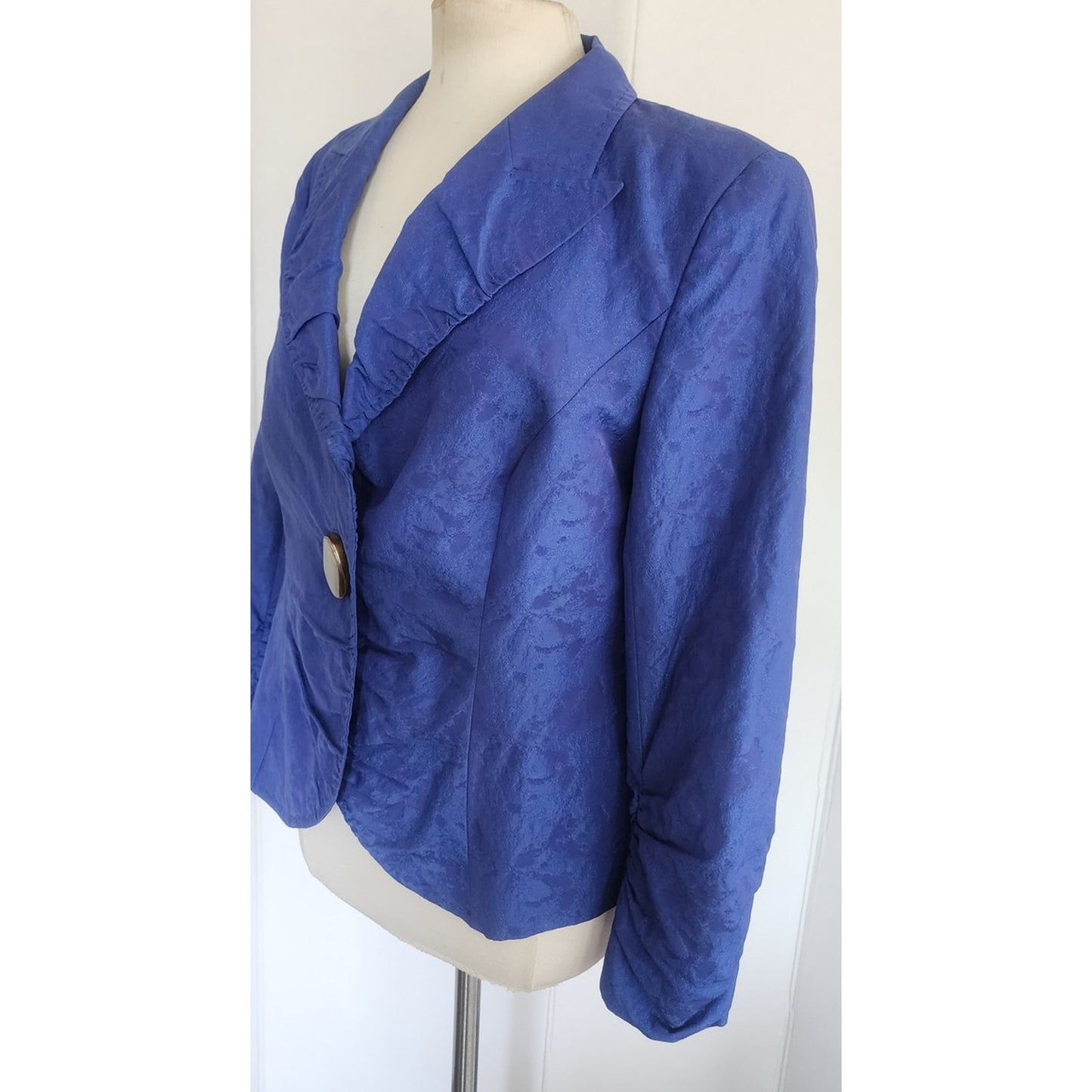 Vintage 2000s Escada Blue Blazer Printed Silk Agate Stone Button / L