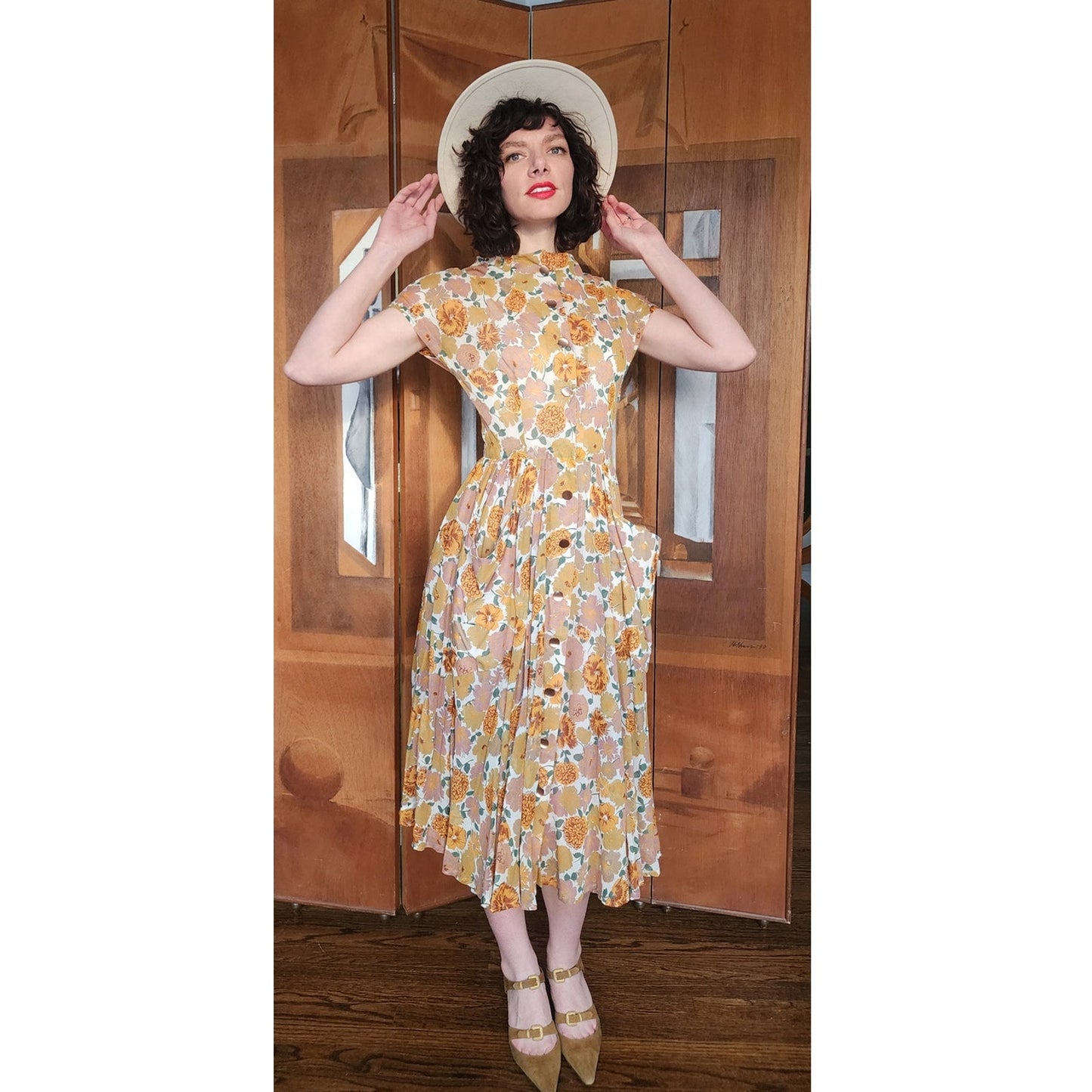 Vintage 40s Floral Print Short Sleeve Button Front Cotton Midi Day Dress w/Pockets Circle Skirt