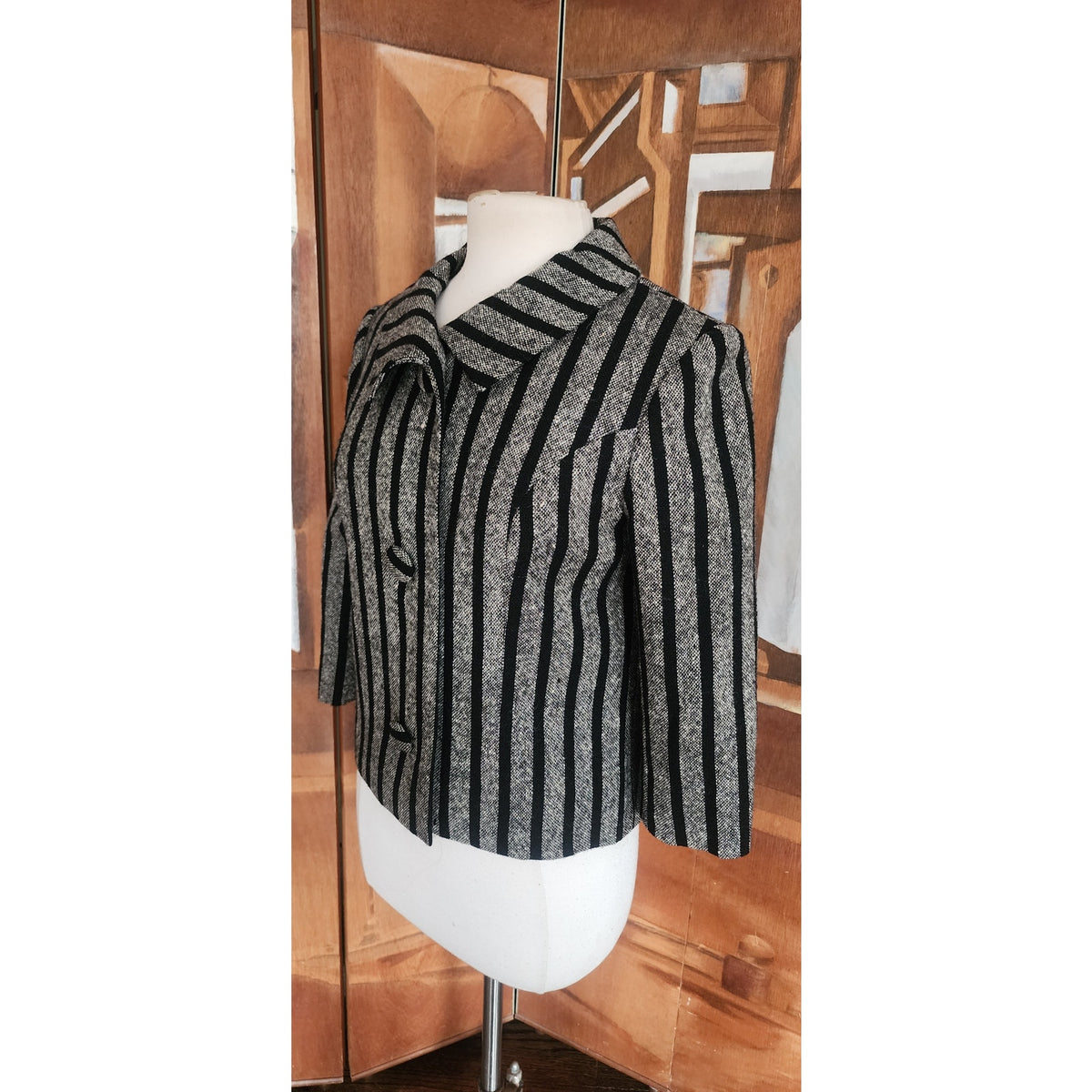 Vintage 60s SYBIL CONNOLLY Mod Cropped Blazer Gray Wool Tweed Black Stripes Large Collar