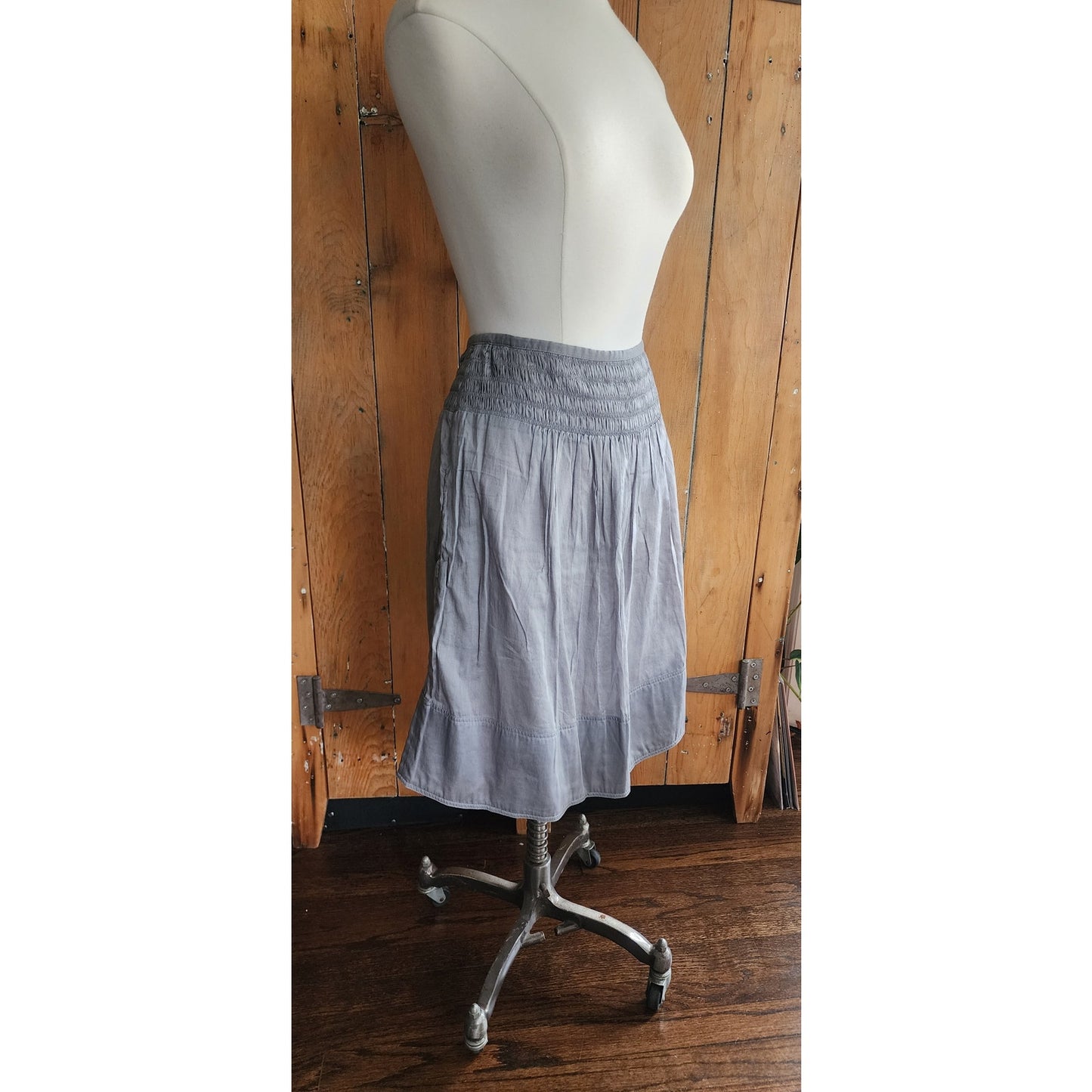 Vintage 2000s Burberry Summer Skirt Gray Cotton Midi Length / Med