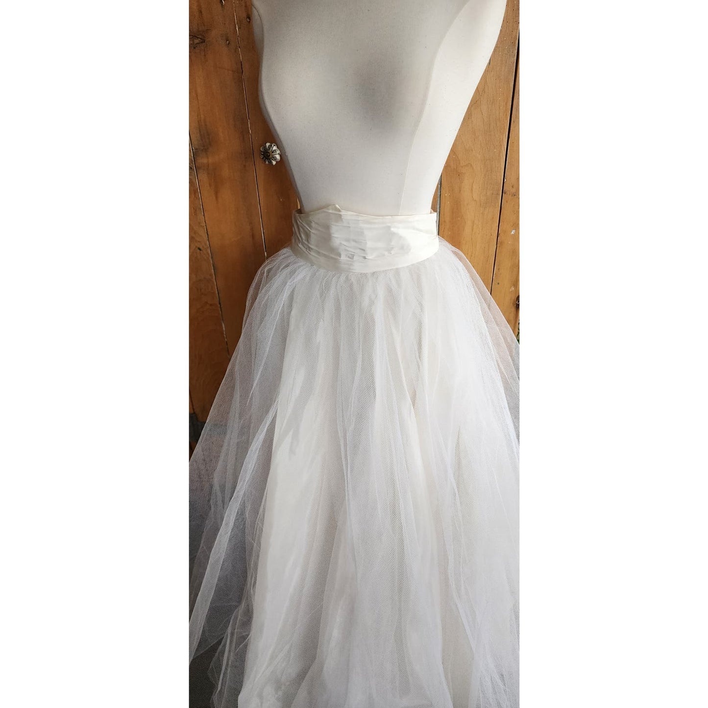 Vintage 50s White Tulle Petticoat Skirt High Waisted Bridal Wedding