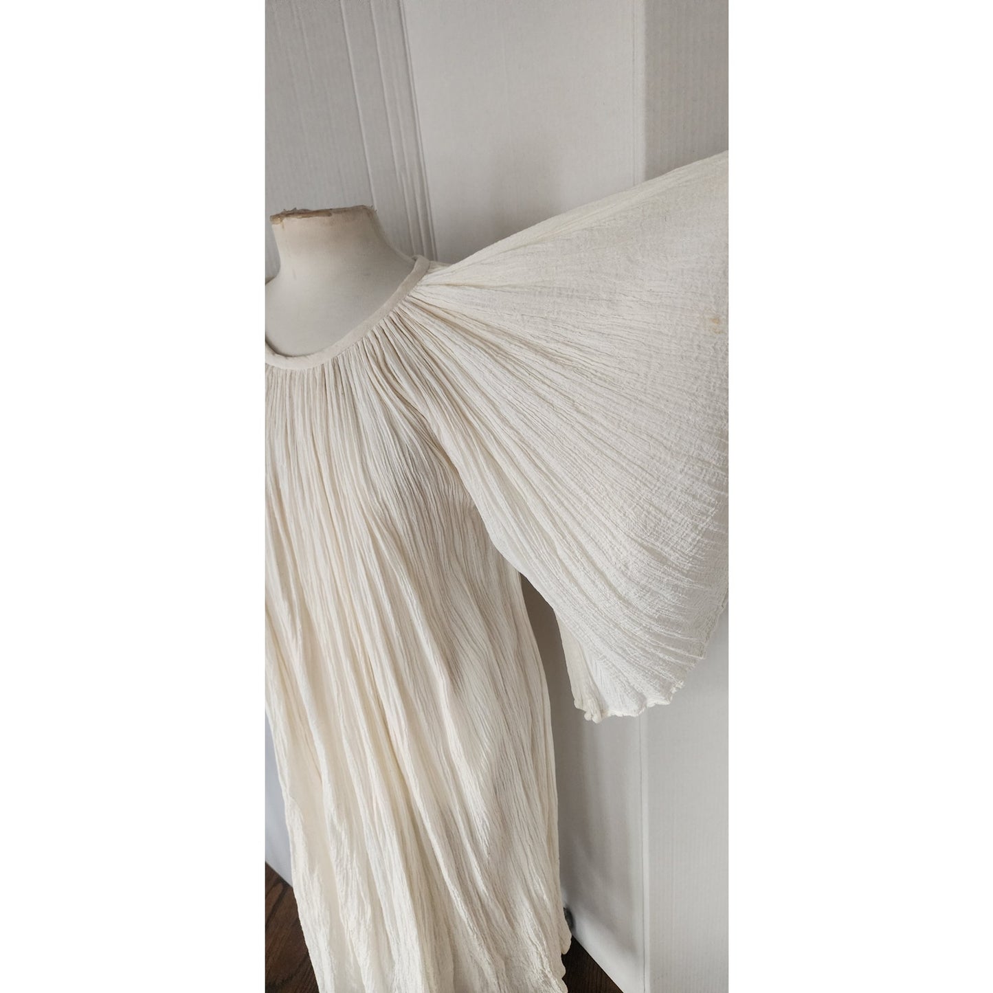 Vintage 70s Amerikan Climax Tent Dress White Cotton Gauze Angel Butterfly Sleeves