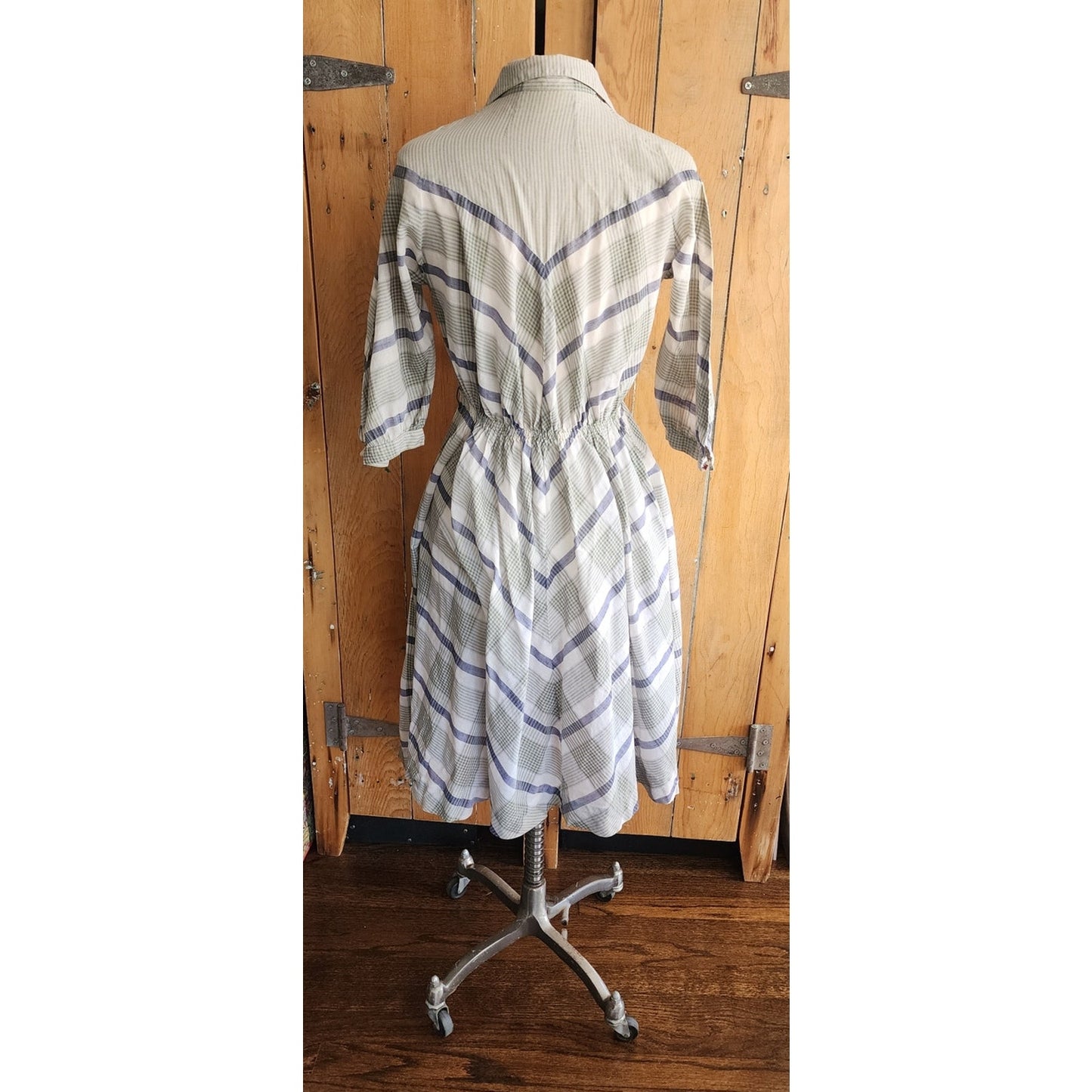 Vintage 50s Gray Dress Chevron Strip Plaid Print  / Medium