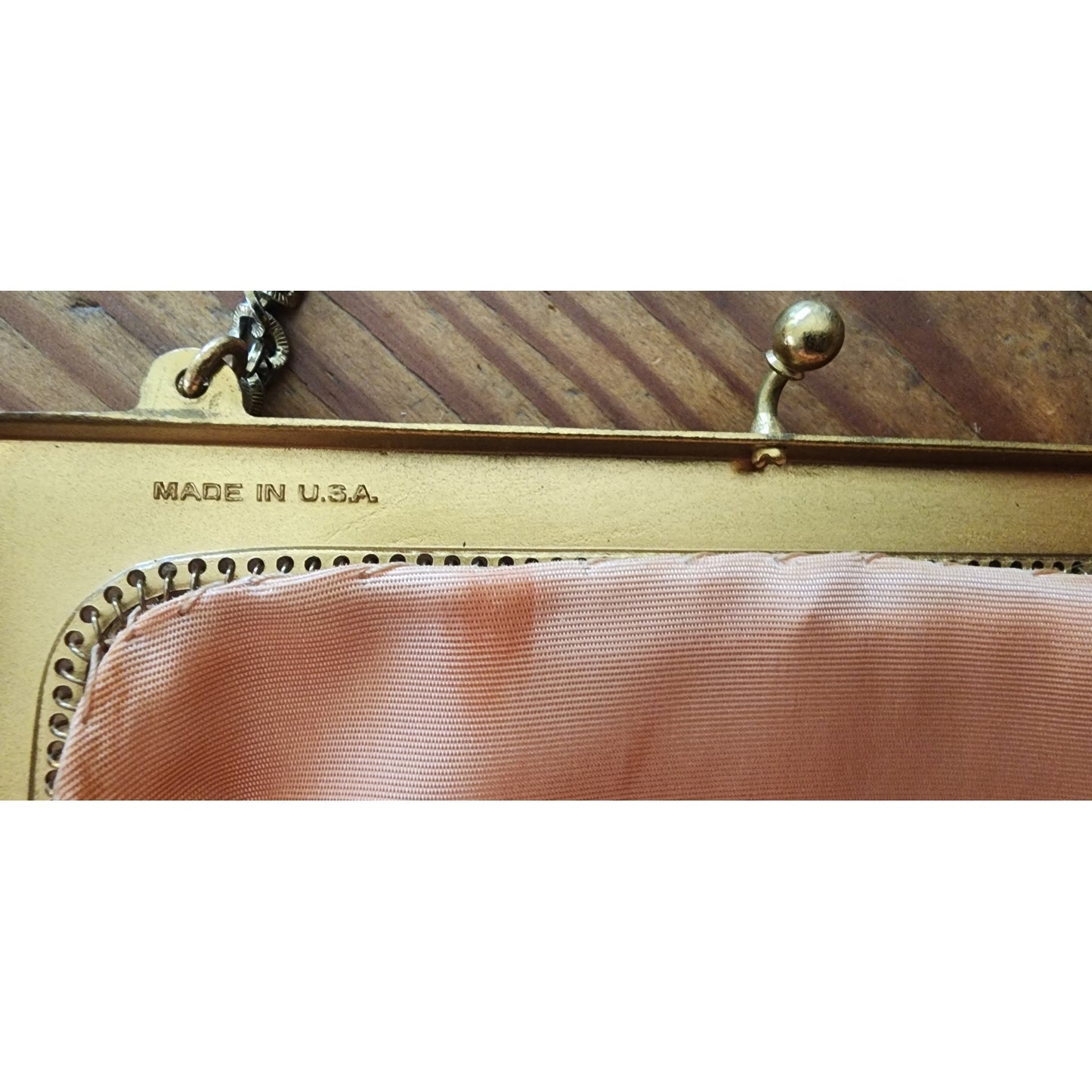 Vintage 50s Whiting & Davis Gold Mesh Bag Dressy Evening Purse Scallop Hem Art Deco Frame