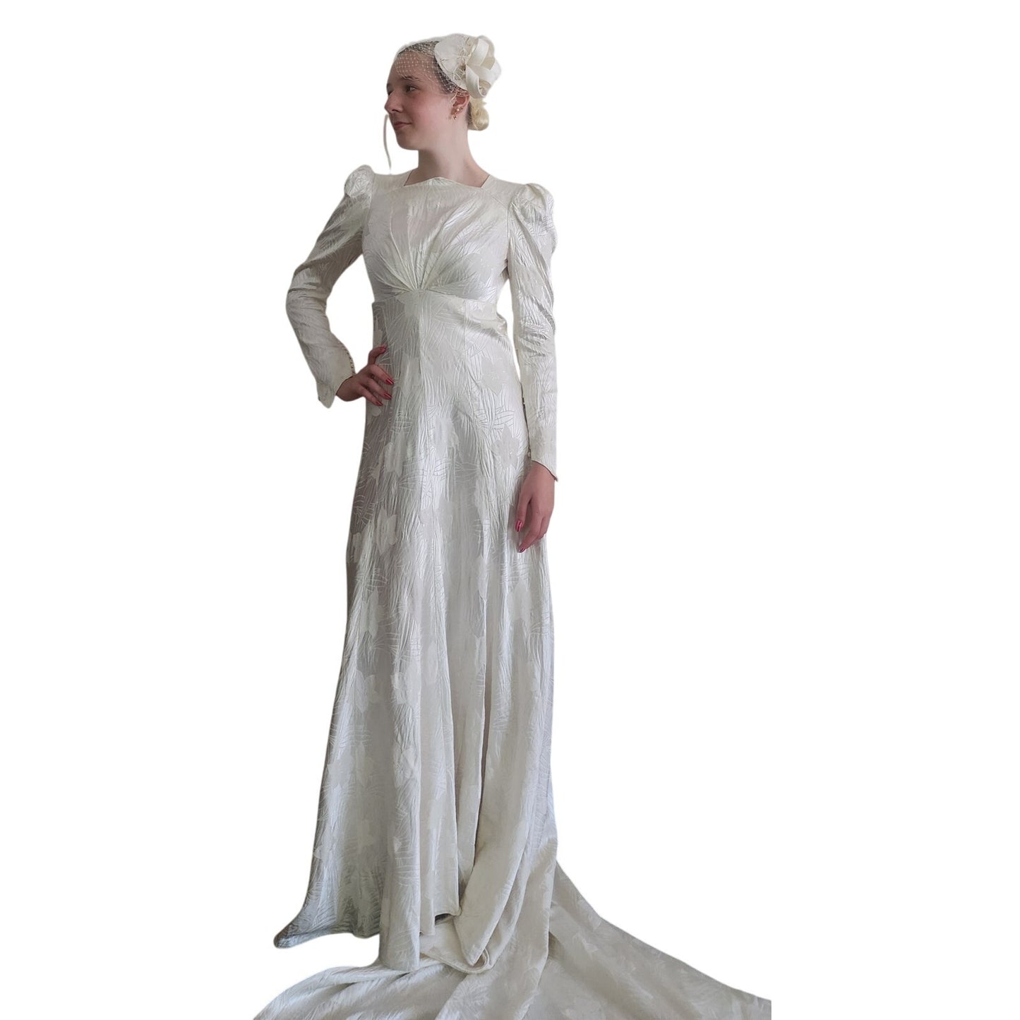 Vintage 1940s Wedding Dress Ivory Damask Long Sleeves by LaRose / Small