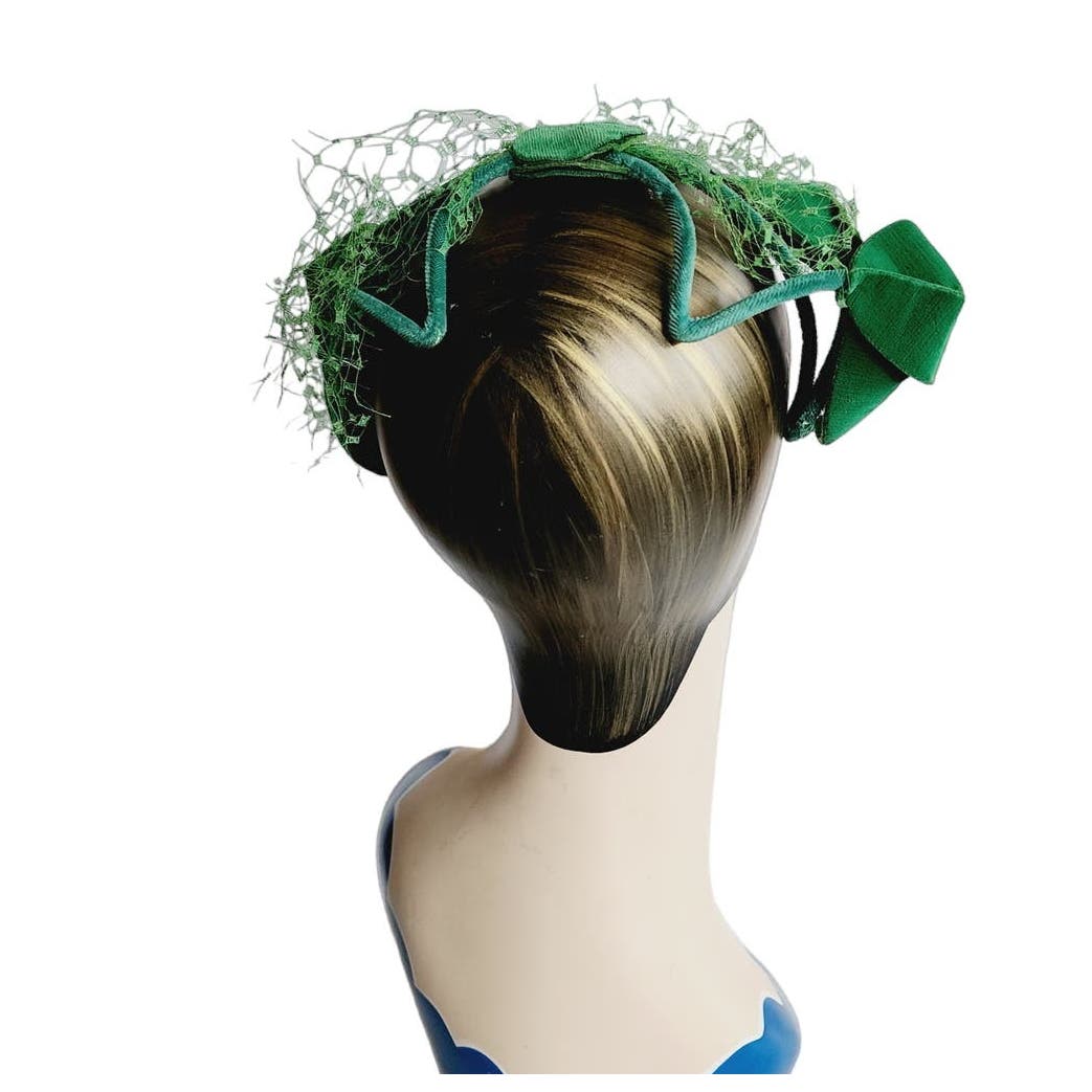 Vintage 50s Green Velvet Fascinator Mini Hat