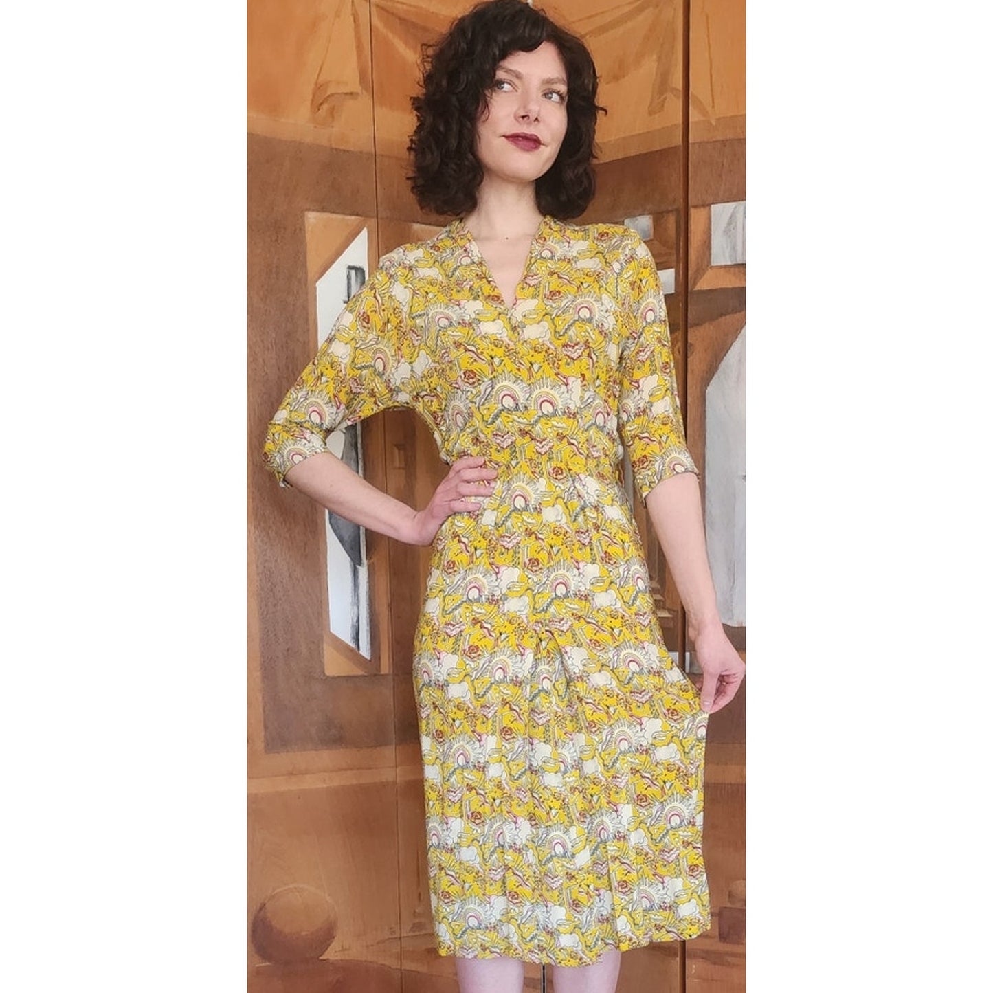 Vintage 1940s Yellow Rayon Novelty Print Midi Dress XS