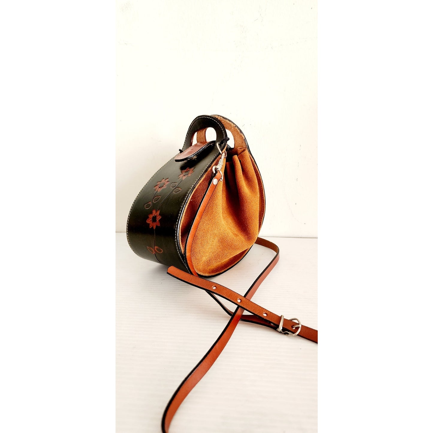 Vintage Paco Garzon Shoulder Bag Brown Tooled Leather