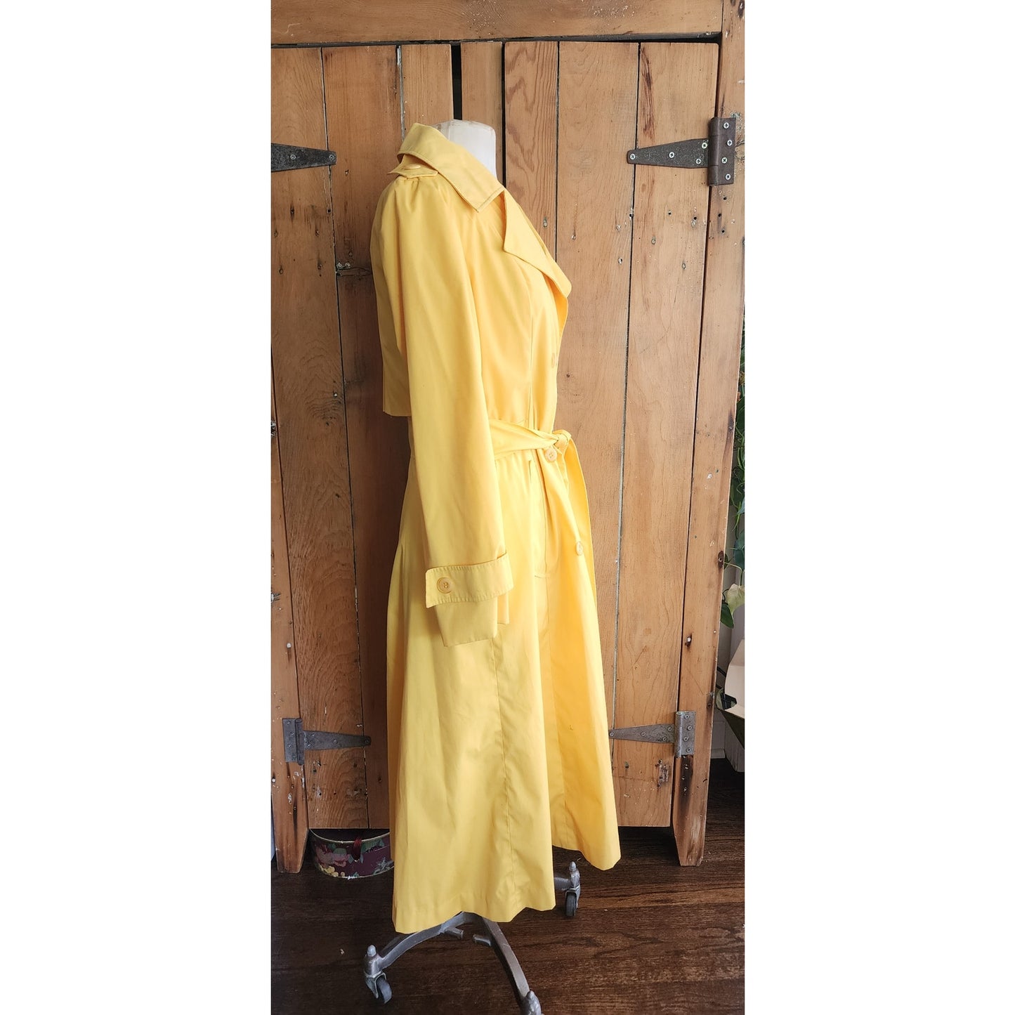 Vintage 70s Yellow Trench Coat Double Breasted Raincoat / S