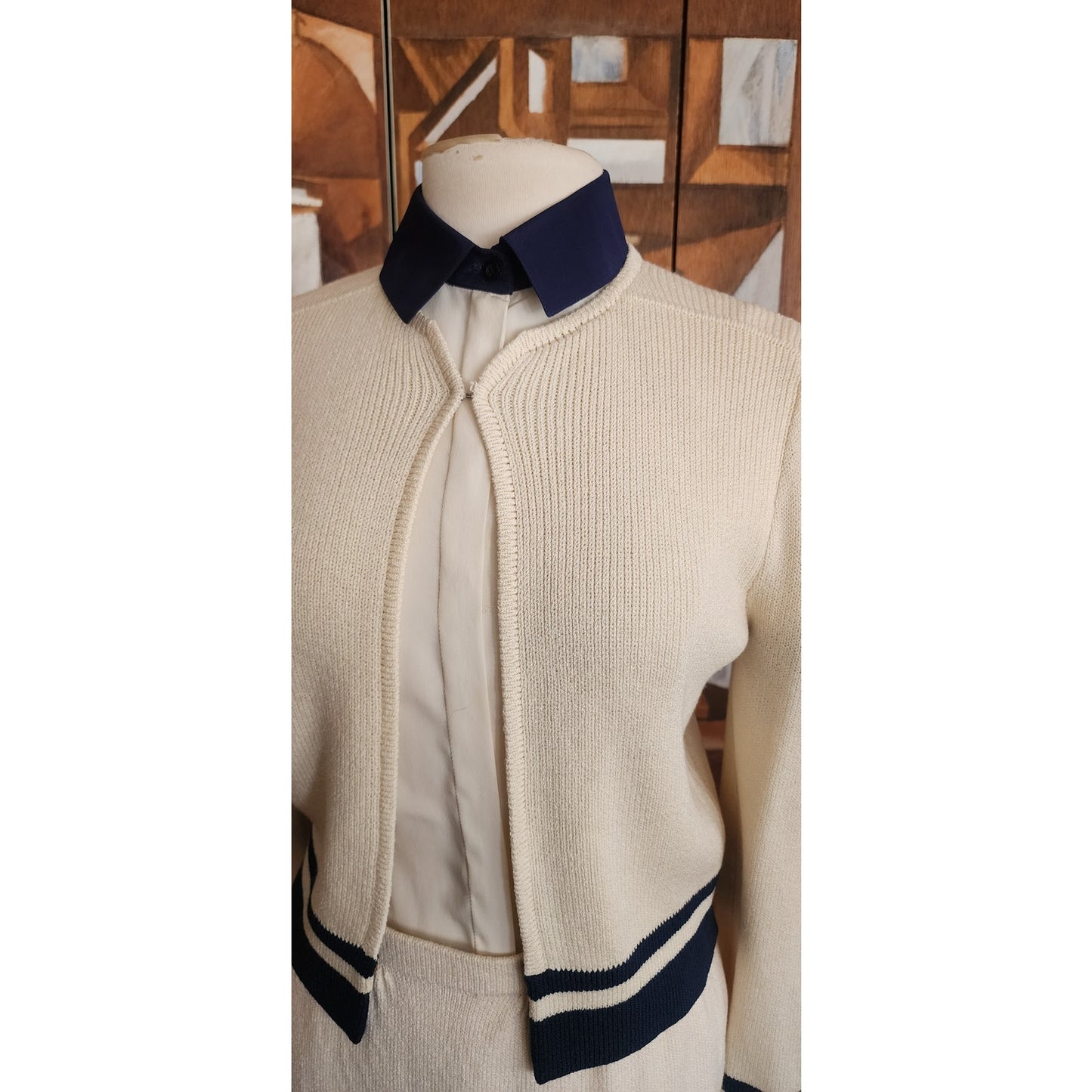 Vintage 70s St John Knit Skirt Suit + Blouse Three Piece Set Cream Navy Blue
