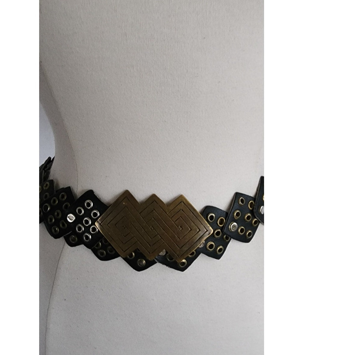 Vintage 90s Black Leather Zigzag Belt w/Grommets / Four Winds Morocco