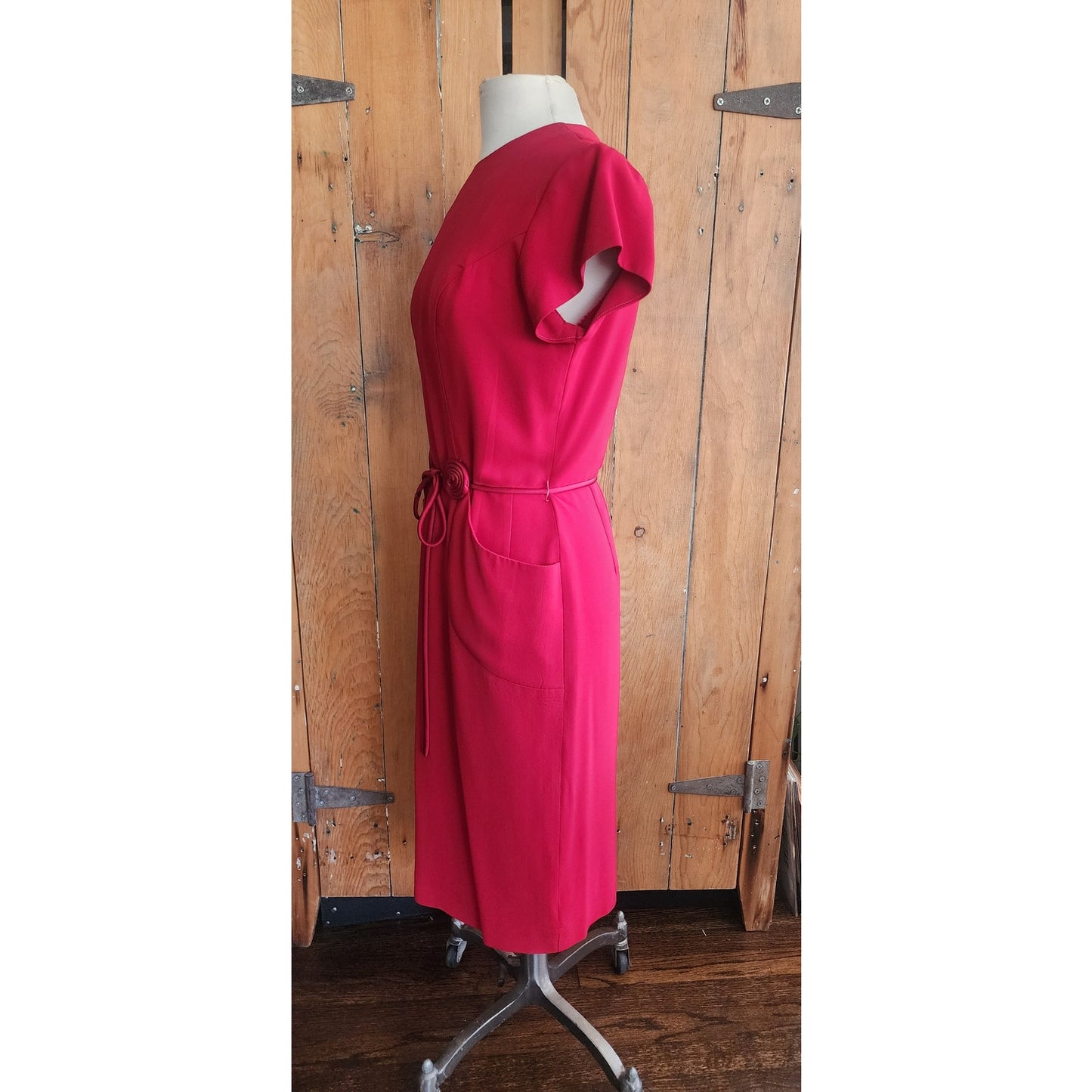 Vintage 40s Dress Red Rayon Short Sleeves Spiral Applique