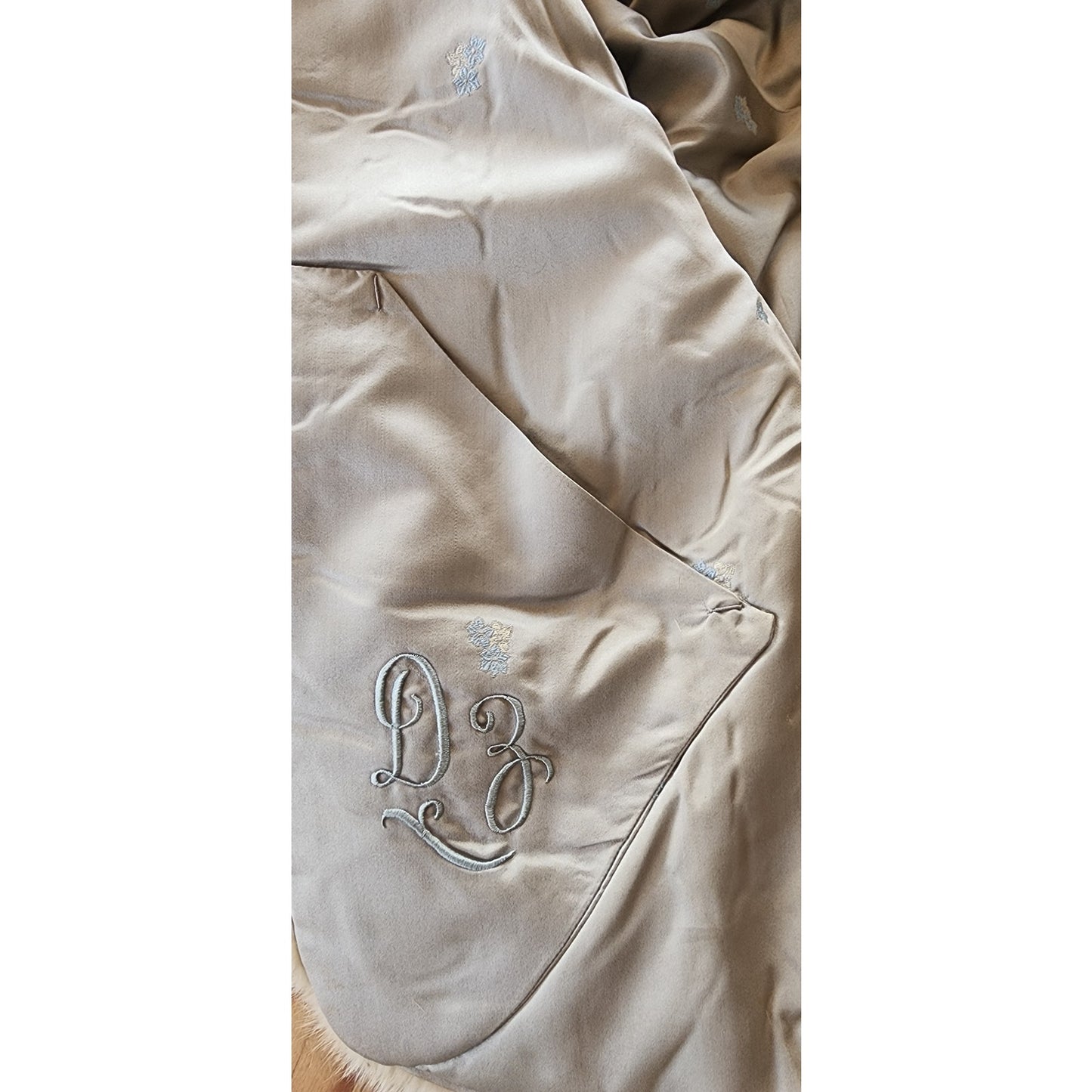 Vintage 50s Silver Mink Fur Wrap Stole by Hoffman-Morton
