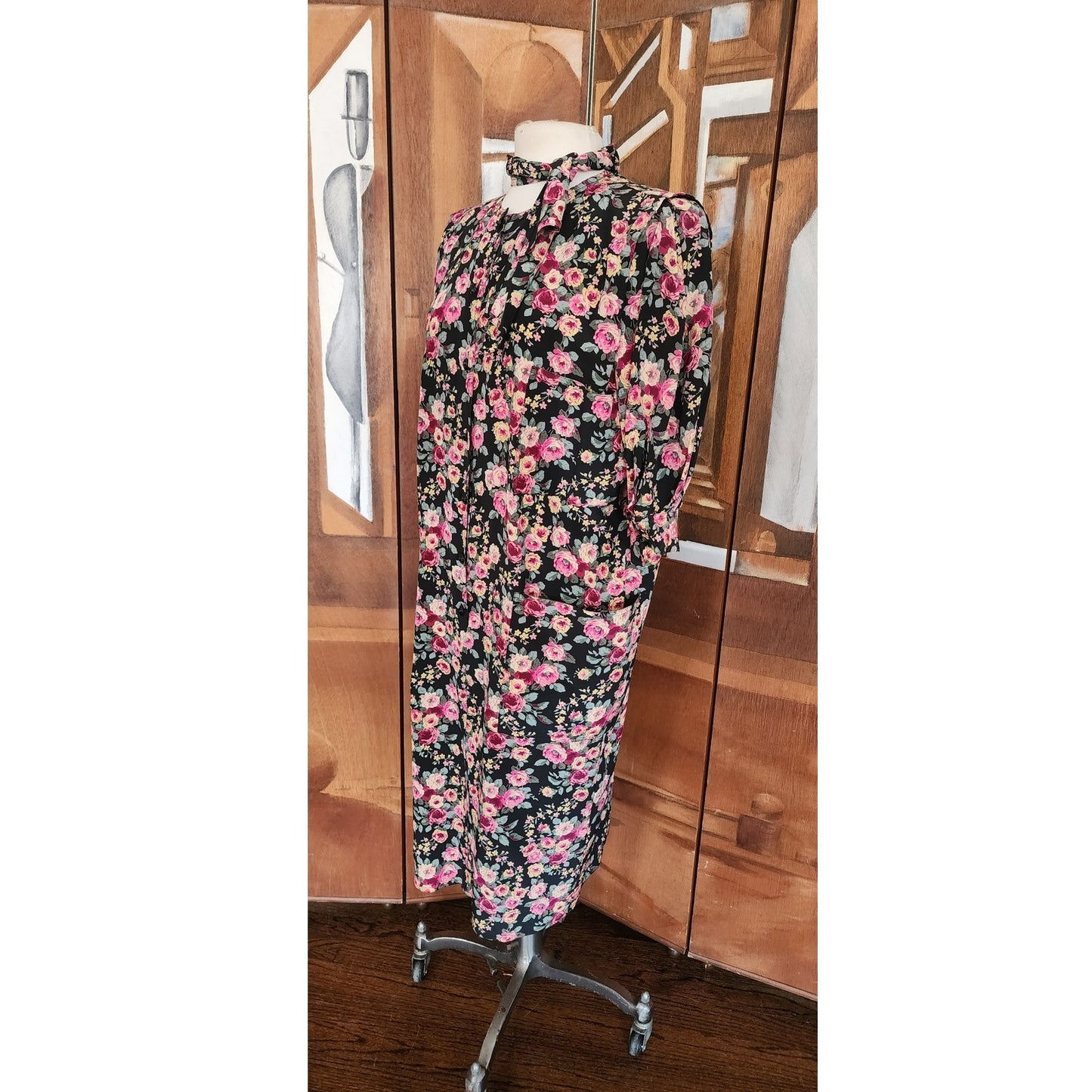 Vintage 80s UNGARO Silk Floral Print Dress Necktie Sash Button Down Front