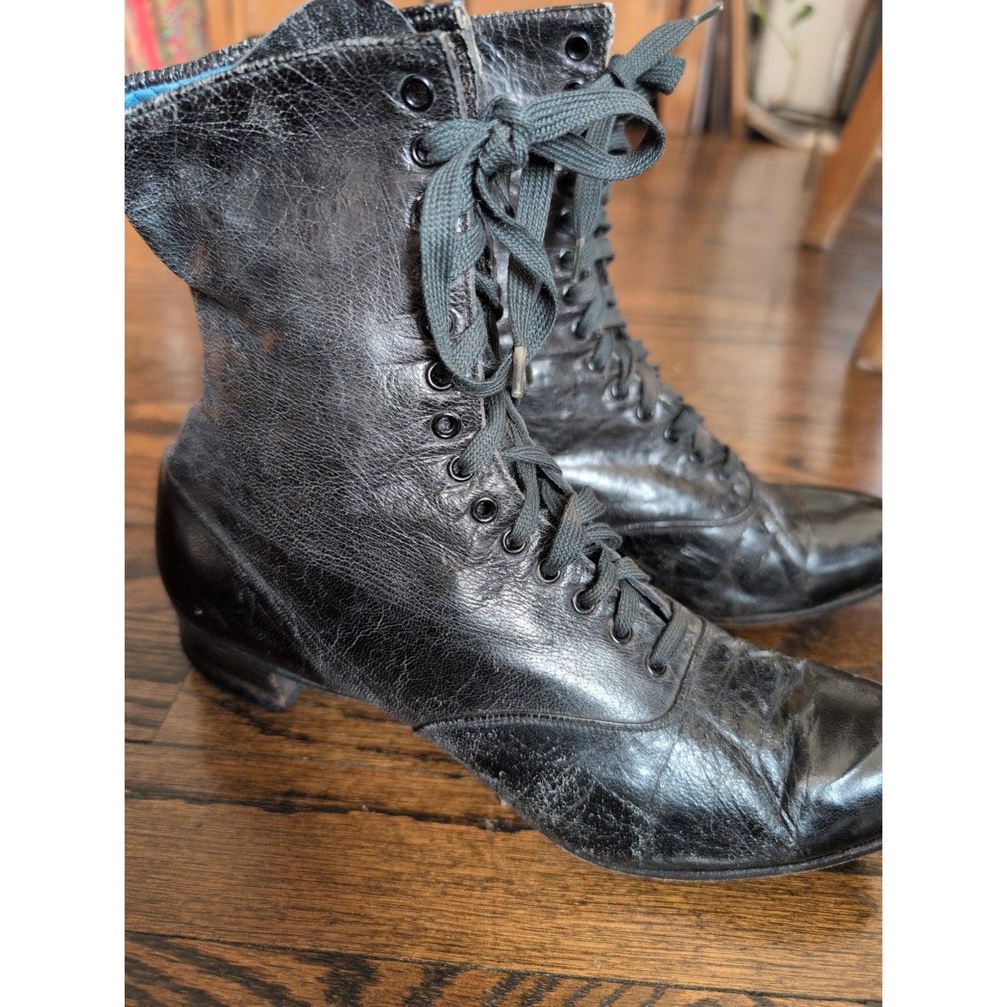 Antique Lace Up Ankle Boots Black Leather Edwardian  / 6.5