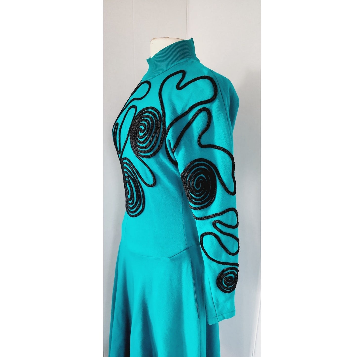 Vintage 1980s Blue Dress Embroidered w/Black Spiral Coils Avant Garde Art Clothes