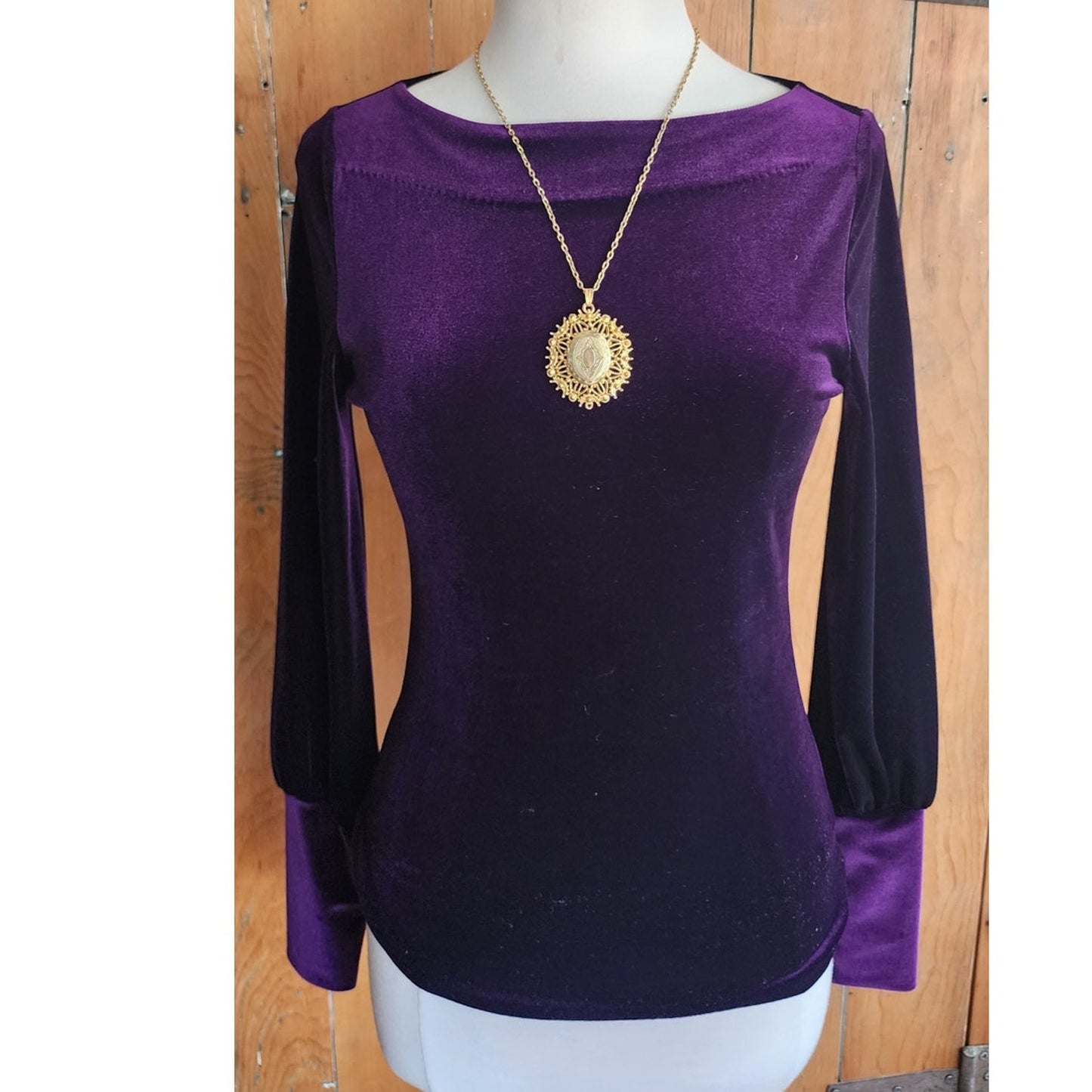 Vintage 1960s Florenza Necklace Locket Pendant Gold Baroque Style
