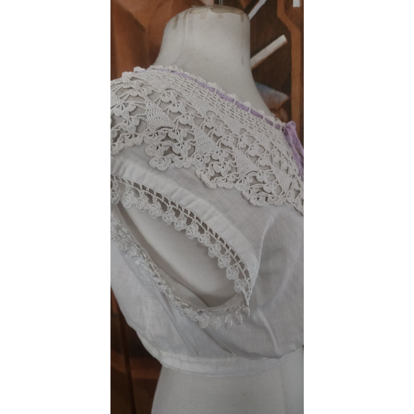 Vintage 1900s Blouse White Antique Edwardian Crochet Lace Cropped Top Button Down