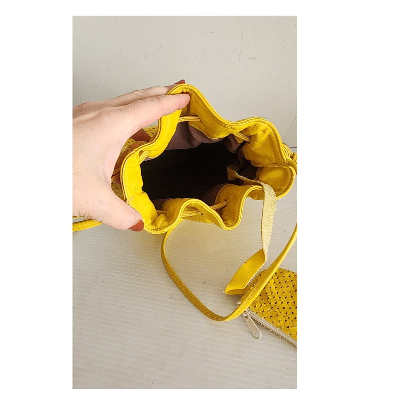 Vintage 80s Shoulder Bag Yellow Leather Crossbody