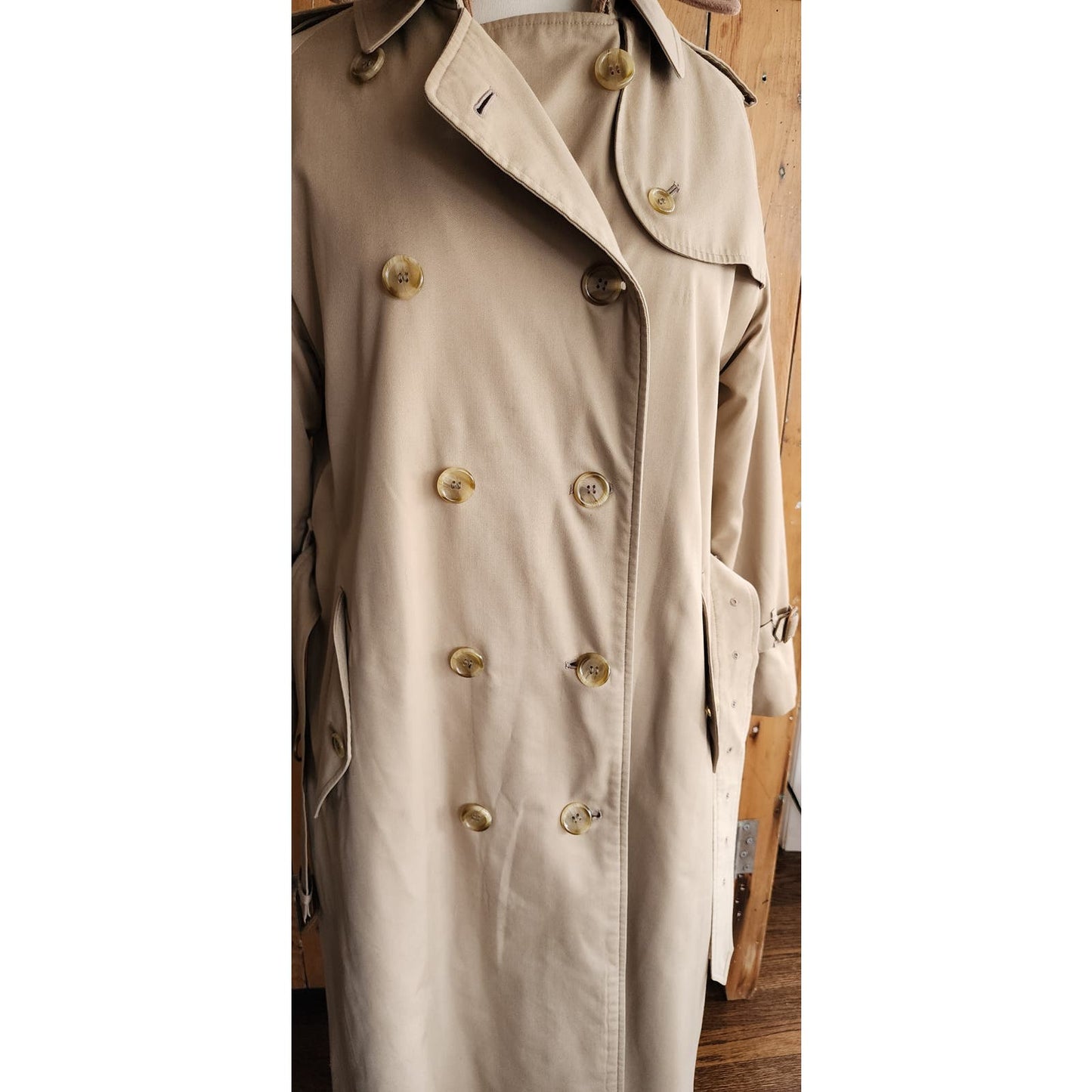 Vintage Burberrys Iconic Mens Trench Coat Beige, Wool Liner Size 42
