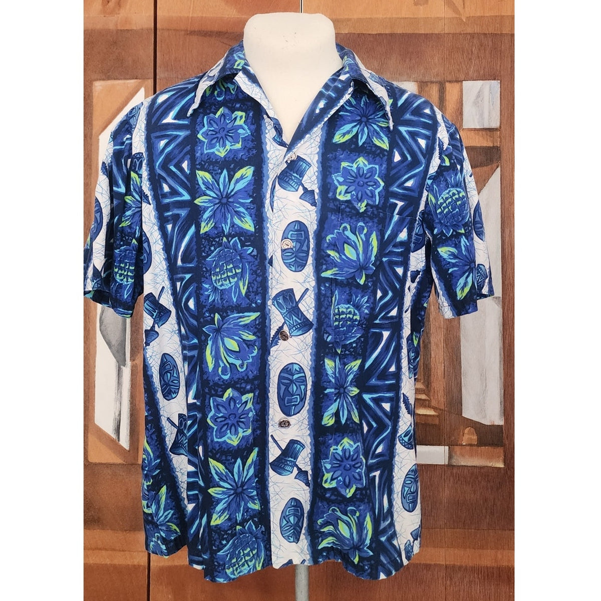 Vintage 1960s Ui-Maikai Men's Blue Hawaiian Tiki Shirt Cotton Short Sleeve