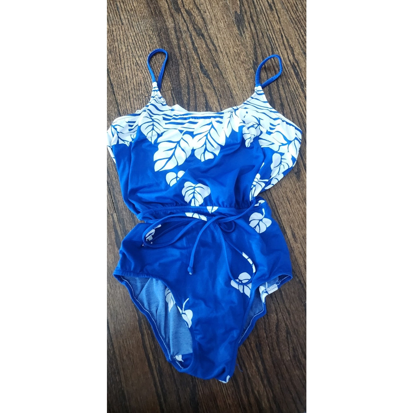 Vintage 70s 80s Catalina One Piece Swimsuit Blue White Leaf Print Bathing Suit Retro Pin Up Beach Swimwear