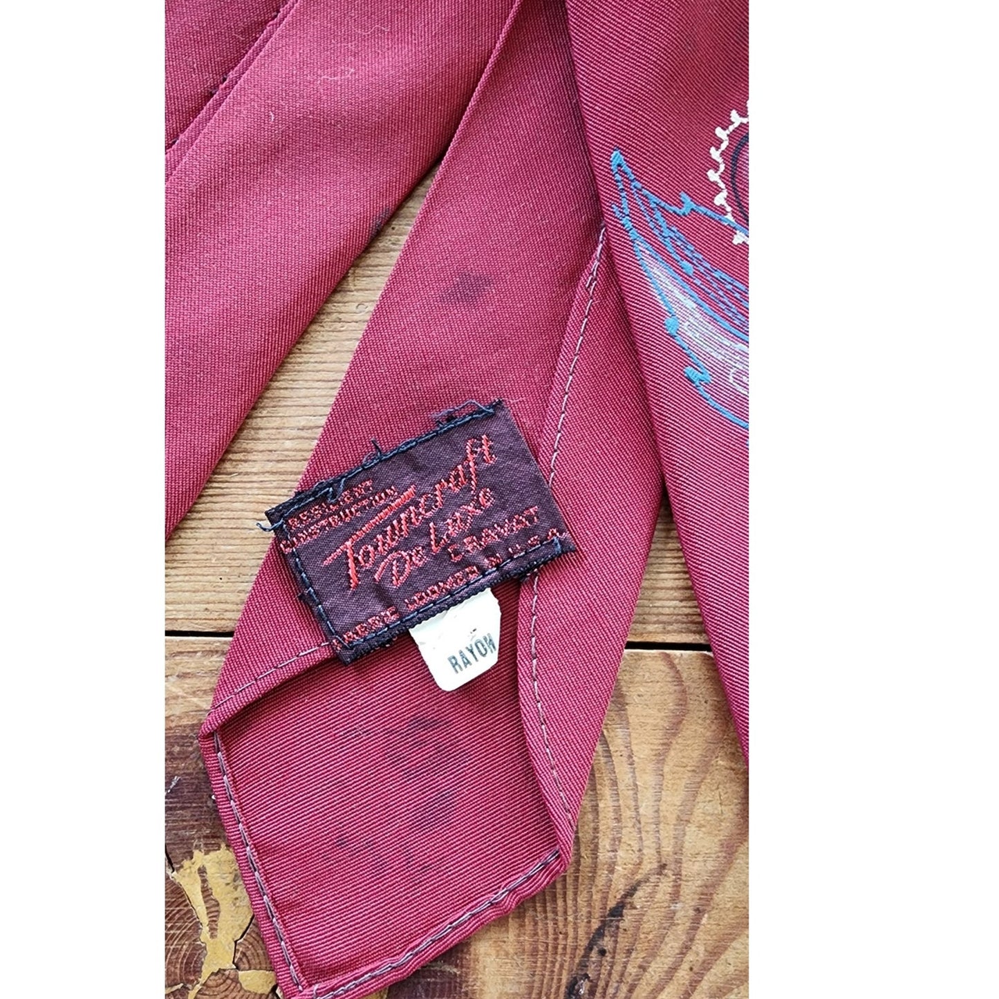 Vintage 40s Mens Tie Burgundy Red Handpainted Paisley Towncraft