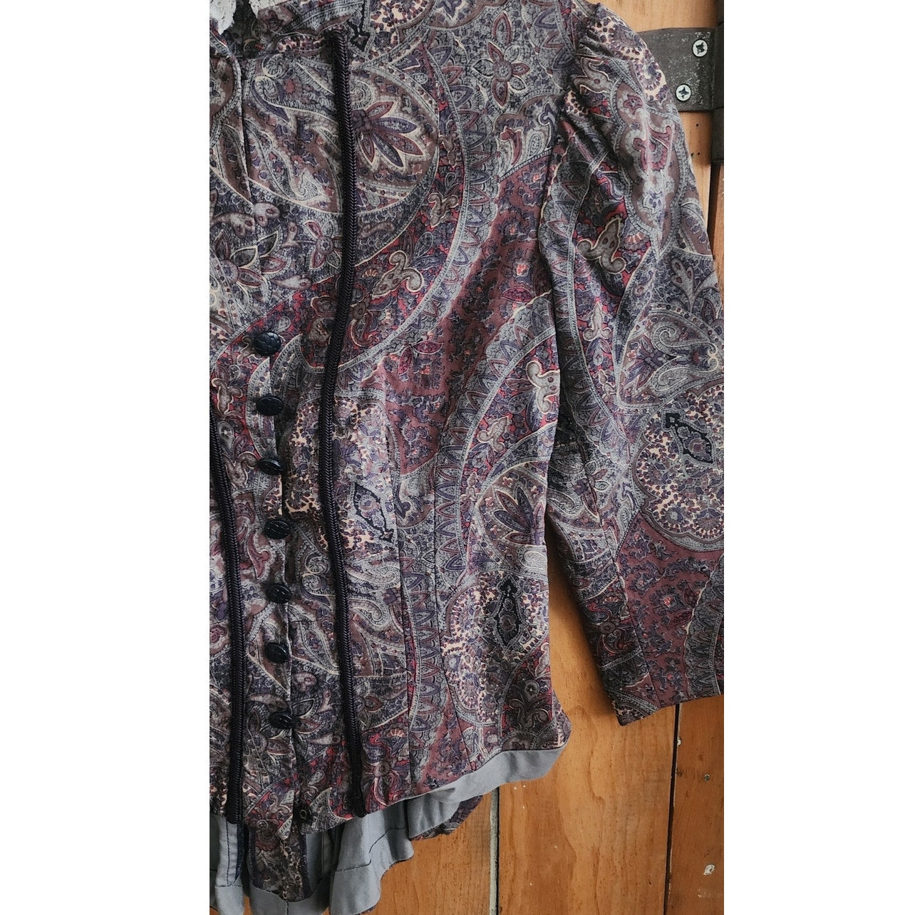 Vintage Neo-Edwardian Jacket Gray Mauve Paisley Print XS