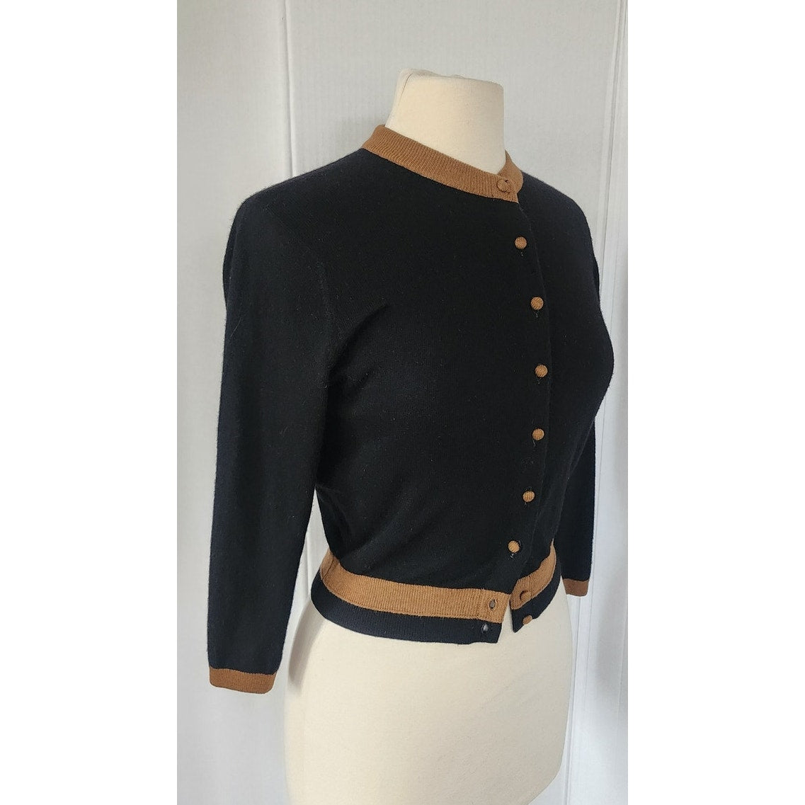 Vintage 50s Cashmere Cardigan Sweater Marshall Fields Ballantyne Scotland