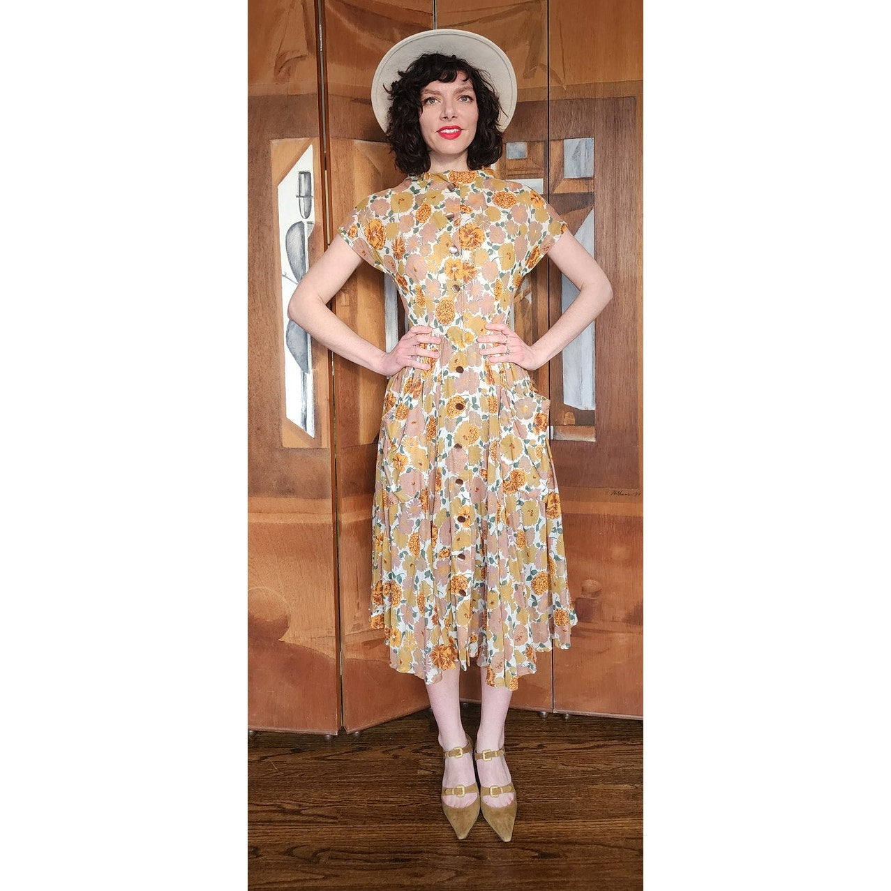 Vintage 40s Floral Print Short Sleeve Button Front Cotton Midi Day Dress w/Pockets Circle Skirt
