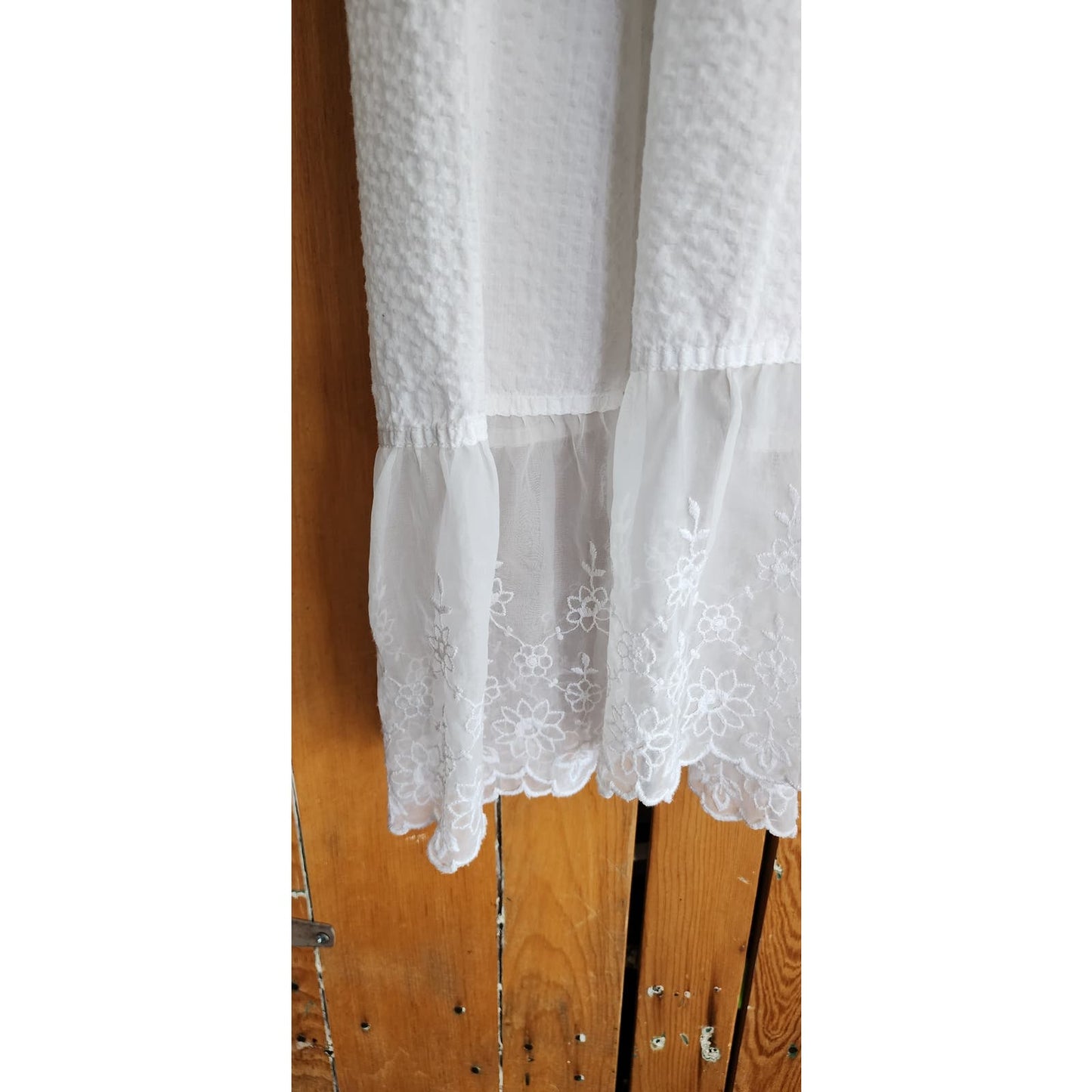 Vintage 50s White Slip Spaghetti Strap Seersucker Cotton + Lace